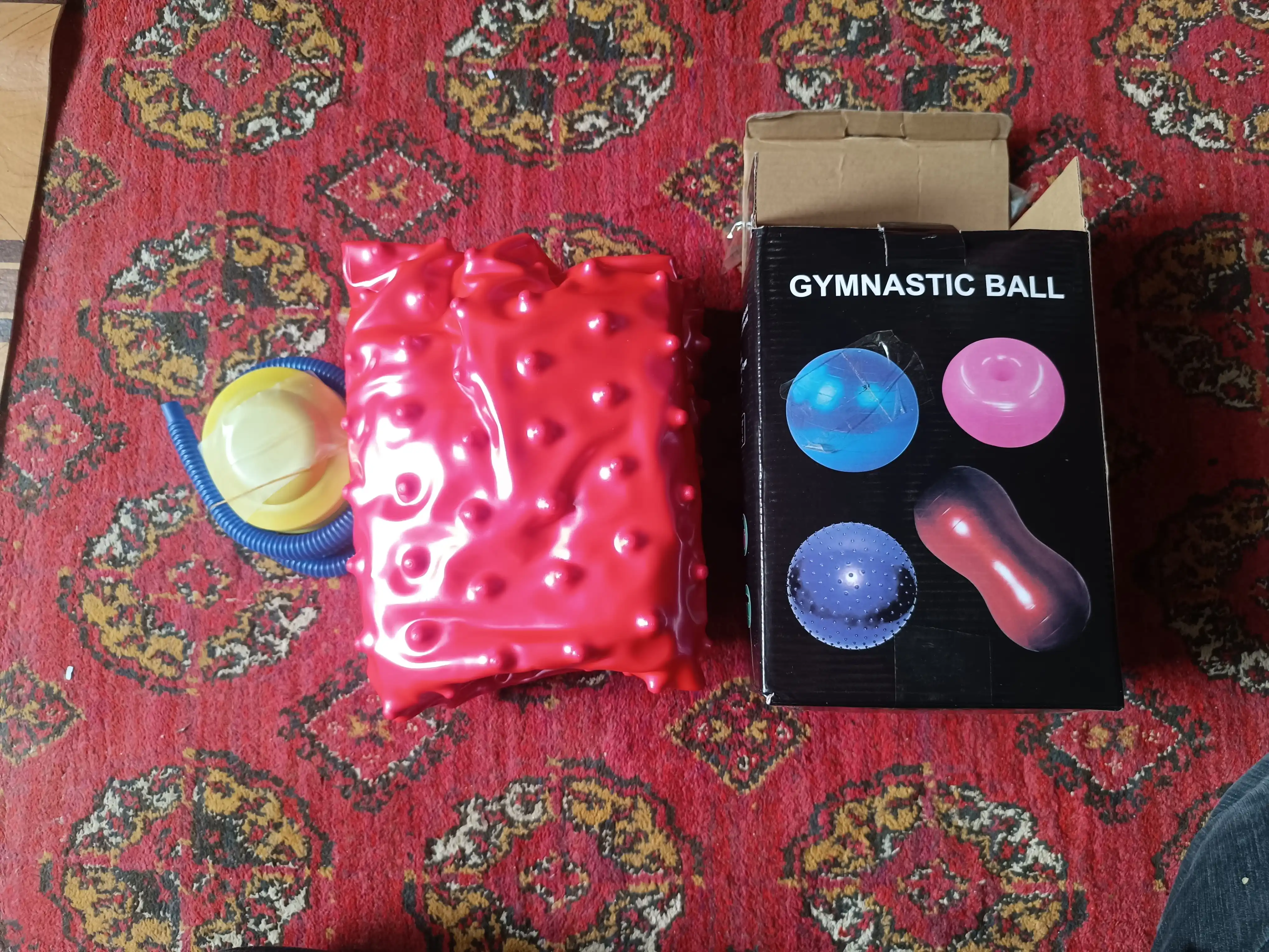 Мяч для фитнеса с шипом Fitball, фитбол 75-85-95 см, с насосом