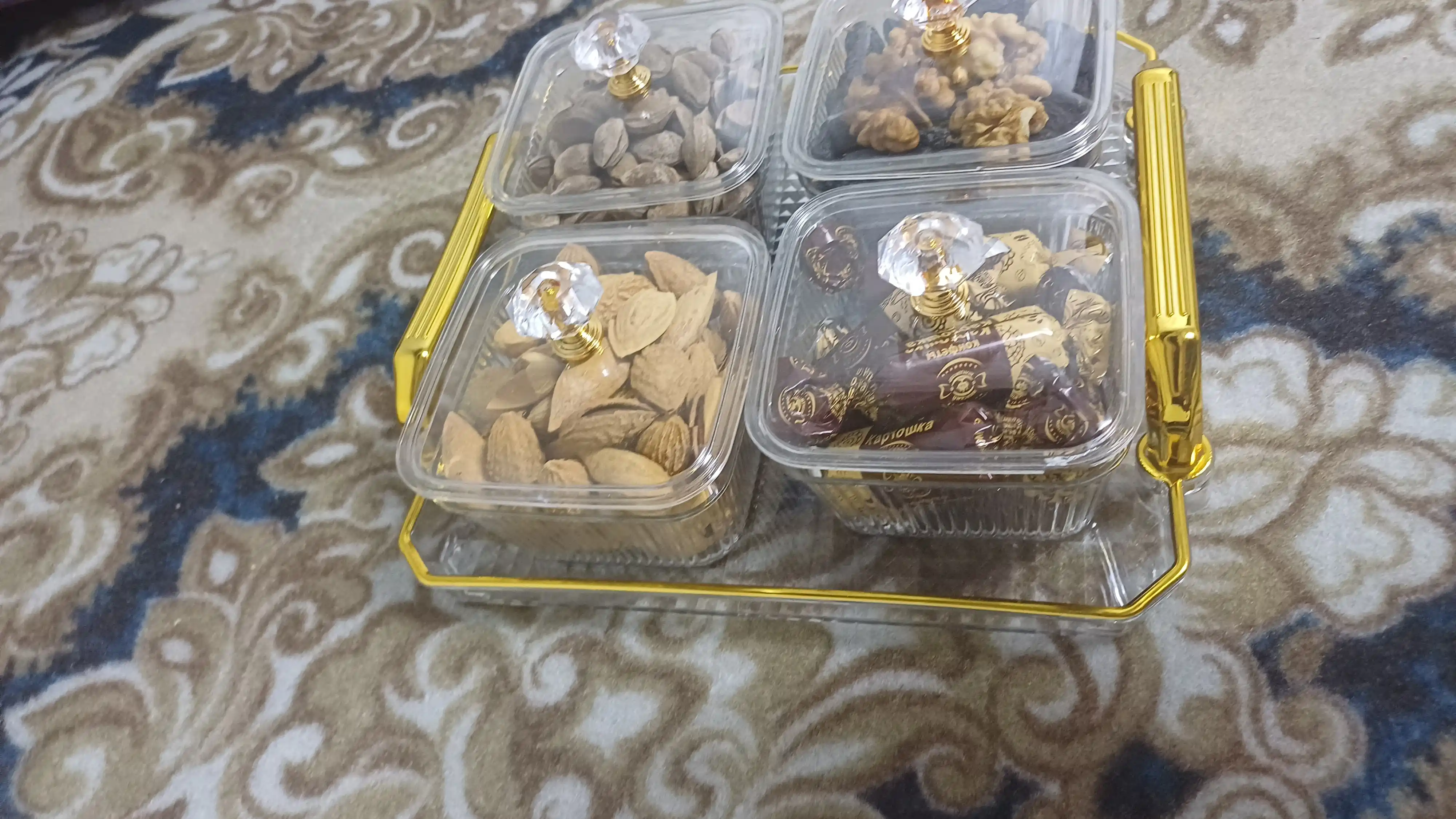 Akril menajnitsa, 6 bo‘limli menajnitsa, gazaklar uchun organayzer, oshxona uchun idish