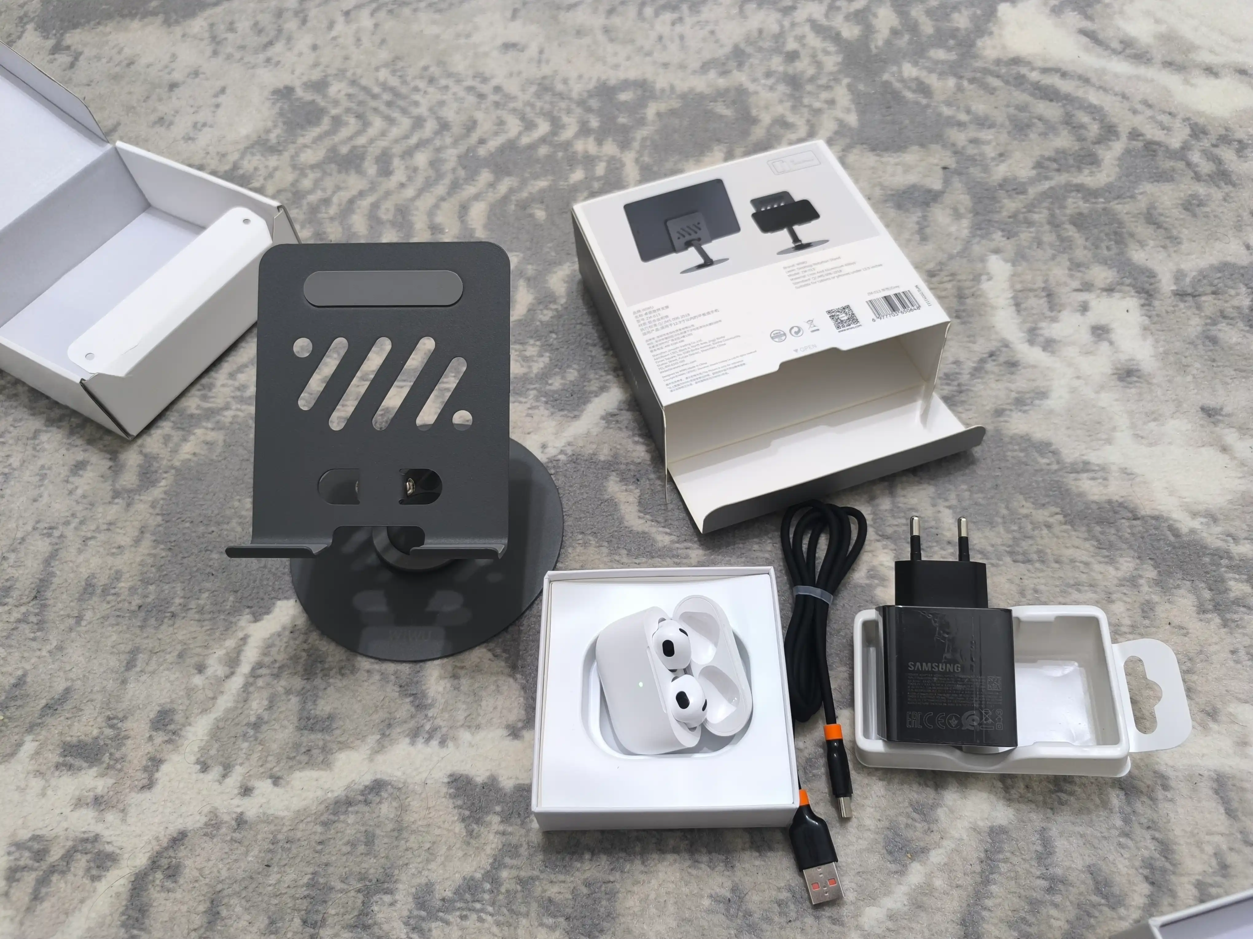 Android va iOS uchun simsiz quloqchinlar, Pods Pro 3, Bluetooth quloqchinlar