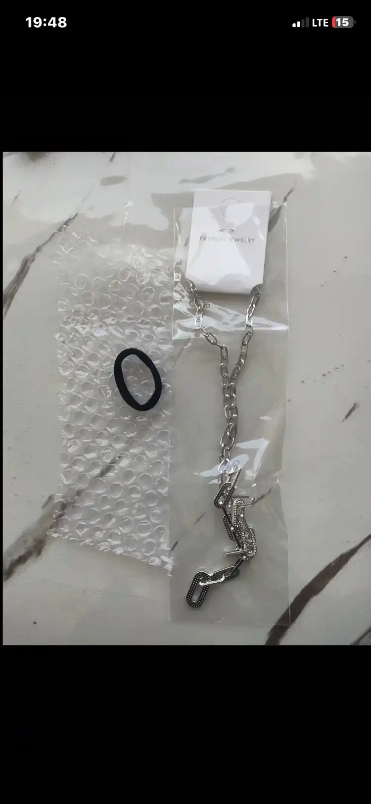 Hashamatli ayollar marjoni, ayollar va qizlar uchun sovg‘a