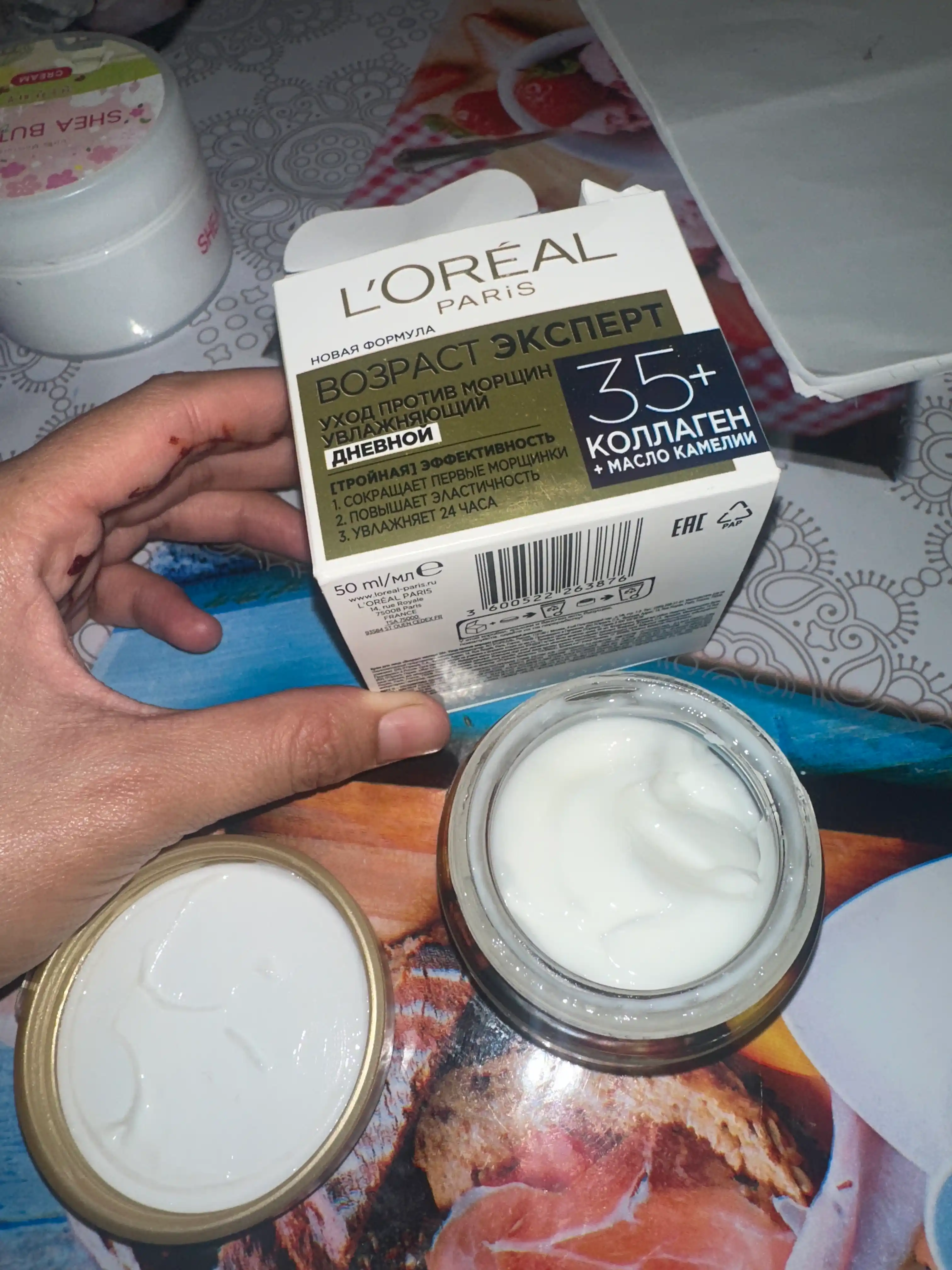 Yuz uchun krem L'Oreal Paris Yosh mutaxassisi, ajinlarga qarshi 35+, kunduzgi, 50 ml