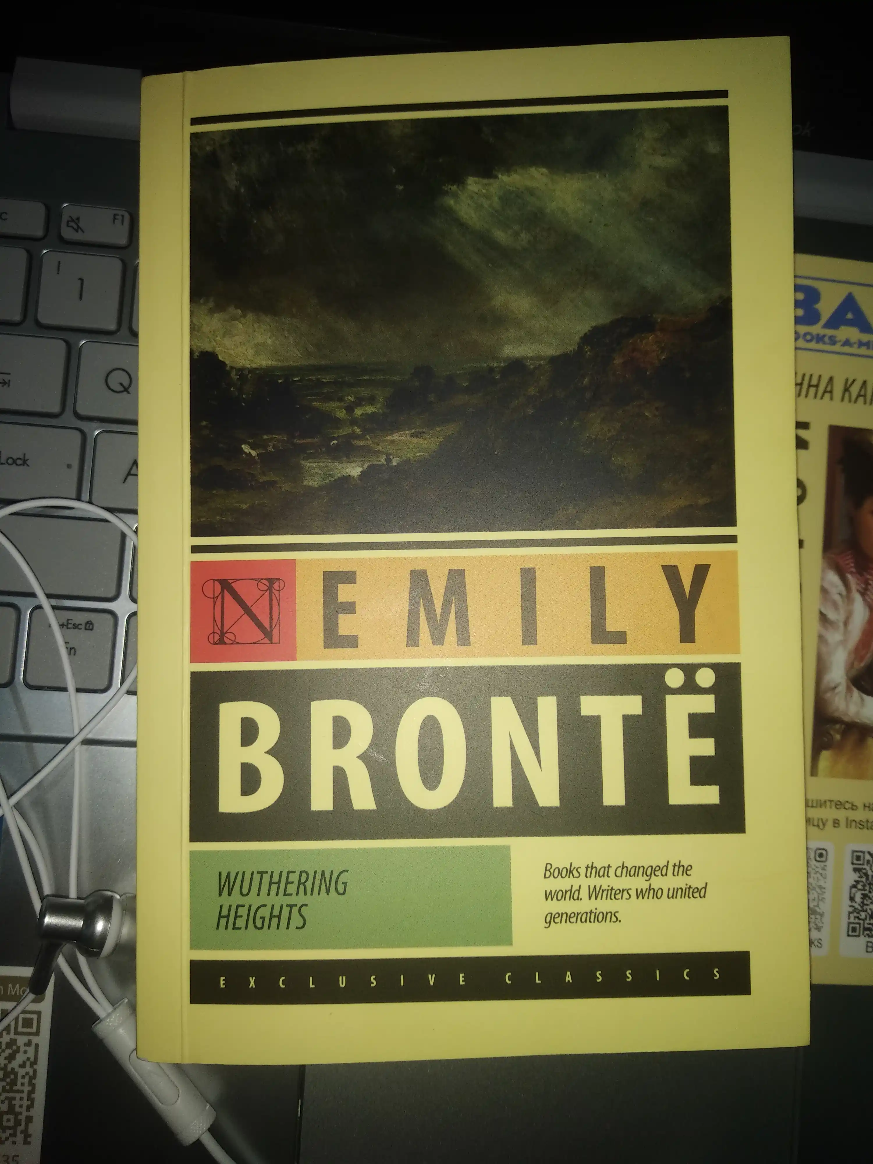 Wuthering Heights. Emily Bronte