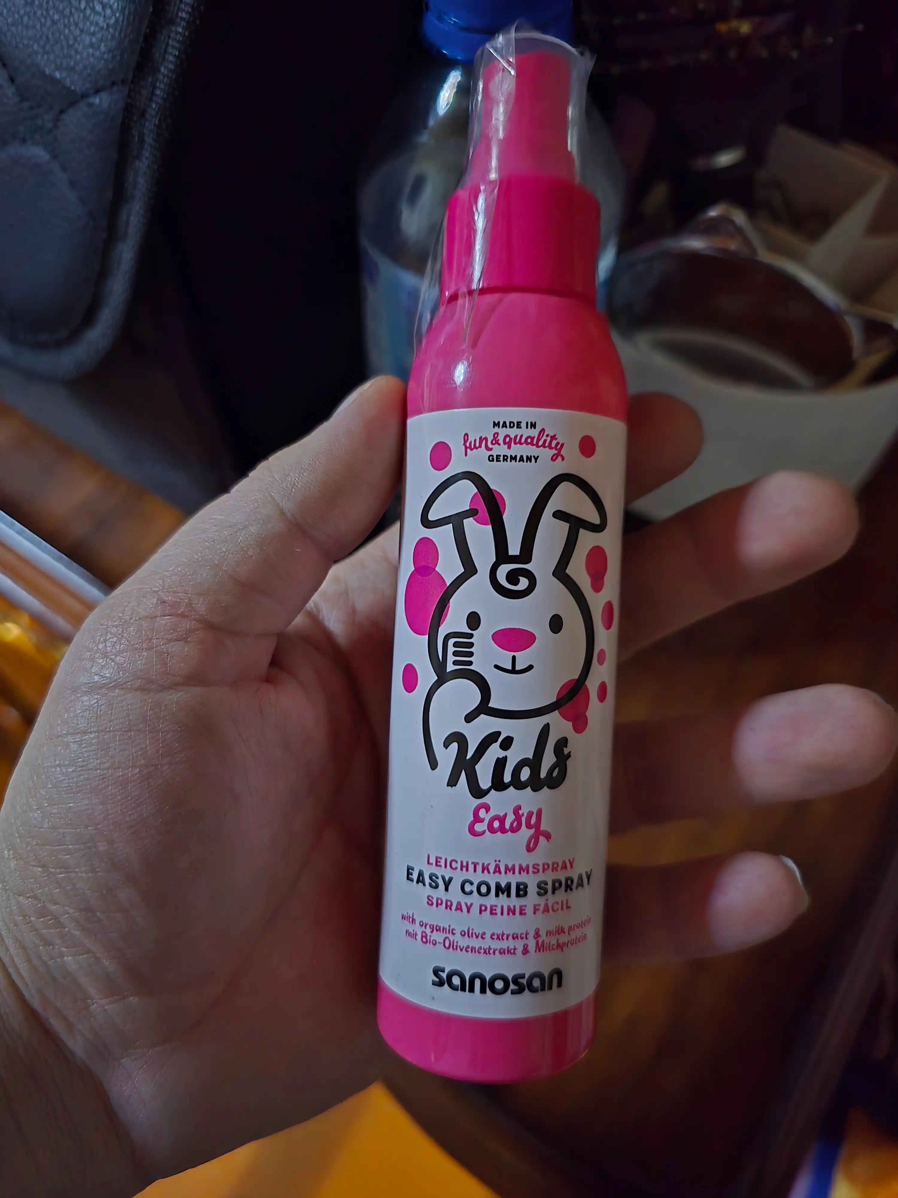 Sochlarni oson tarash uchun Sanosan Kids spreyi 3 o+, 125ml