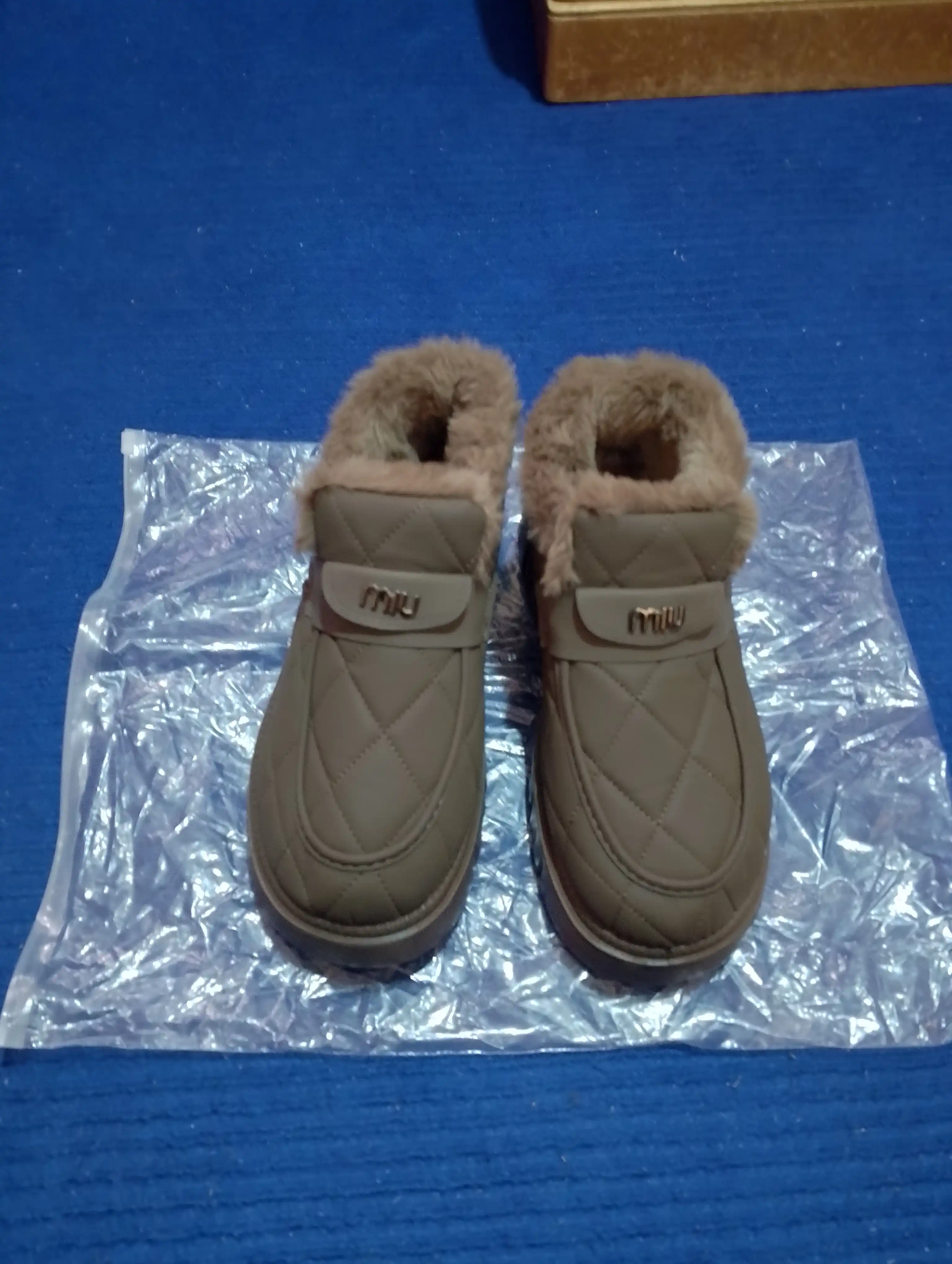 Ayollar yarim etiklari, qishki, mo‘ynali, 36-40