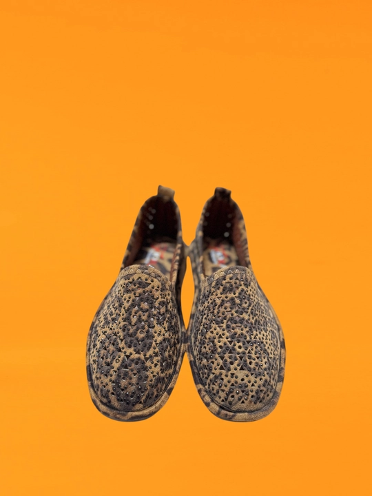 Ayollar uchun leopard mokasinlari, kundalik kiyish uchun
