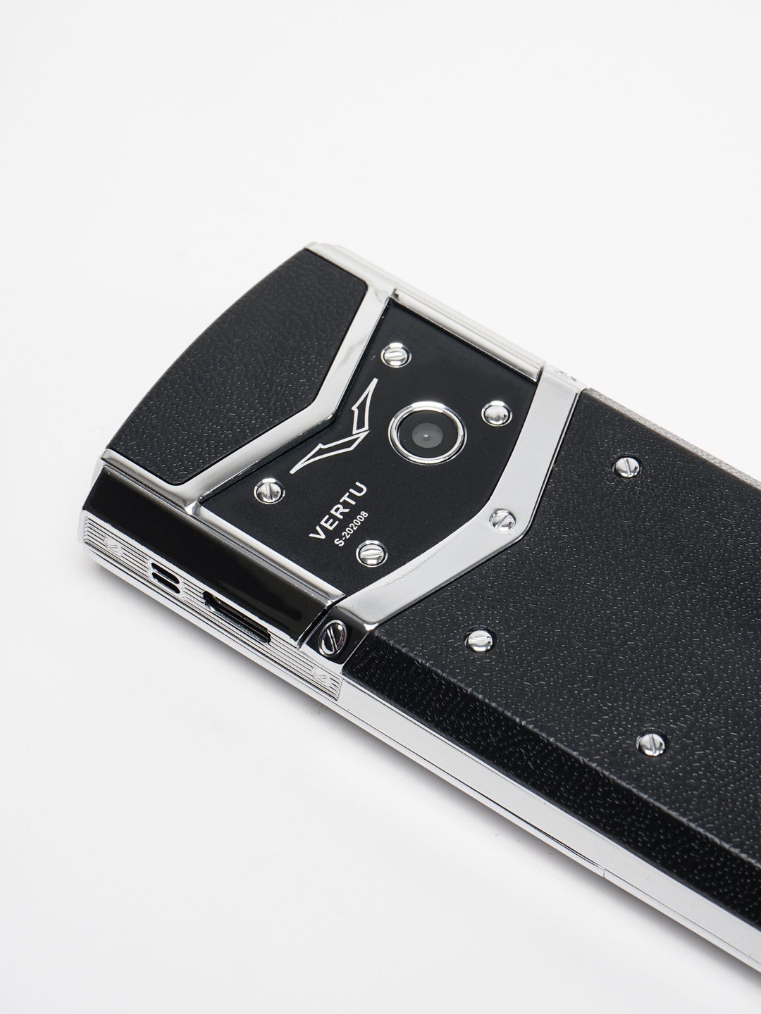 Tugmali telefon Vertu V888Pro Slider