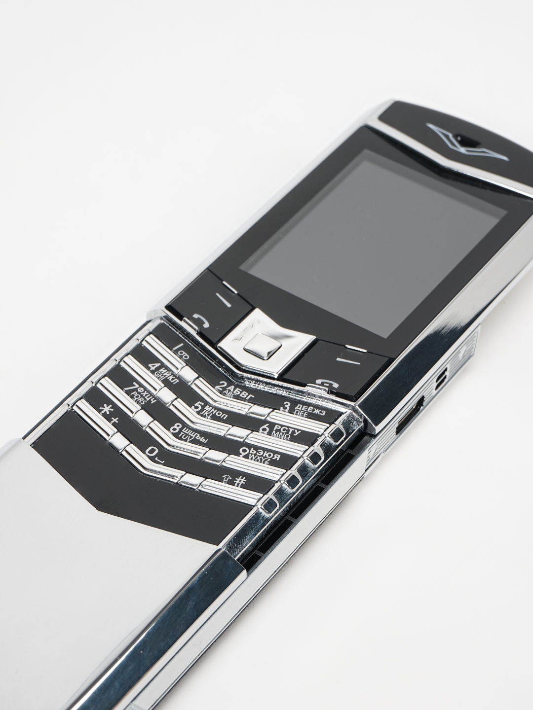 Tugmali telefon Vertu V888Pro Slider