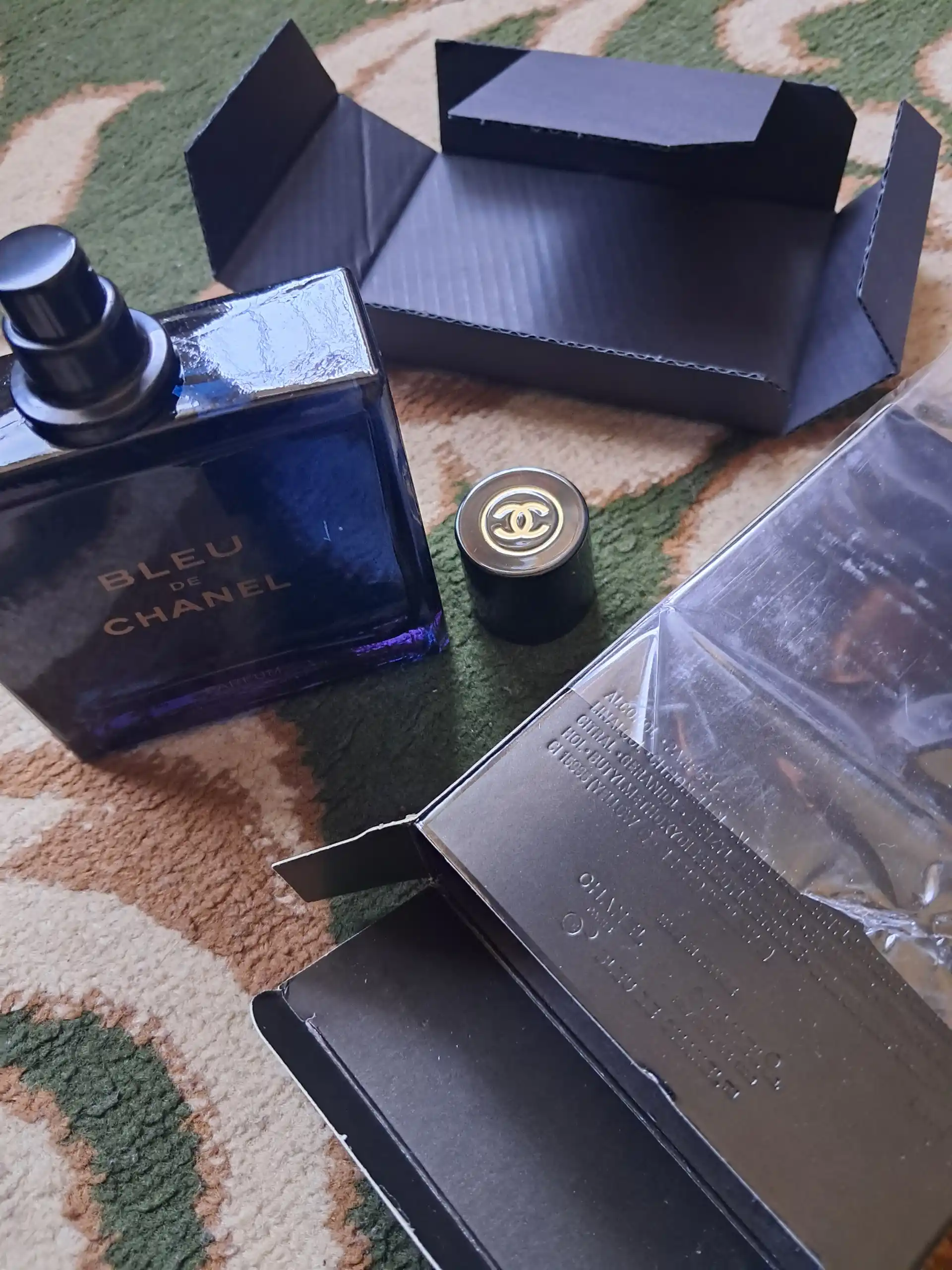 Erkaklar uchun parfyumlangan atir, 100 ml, 50 ml