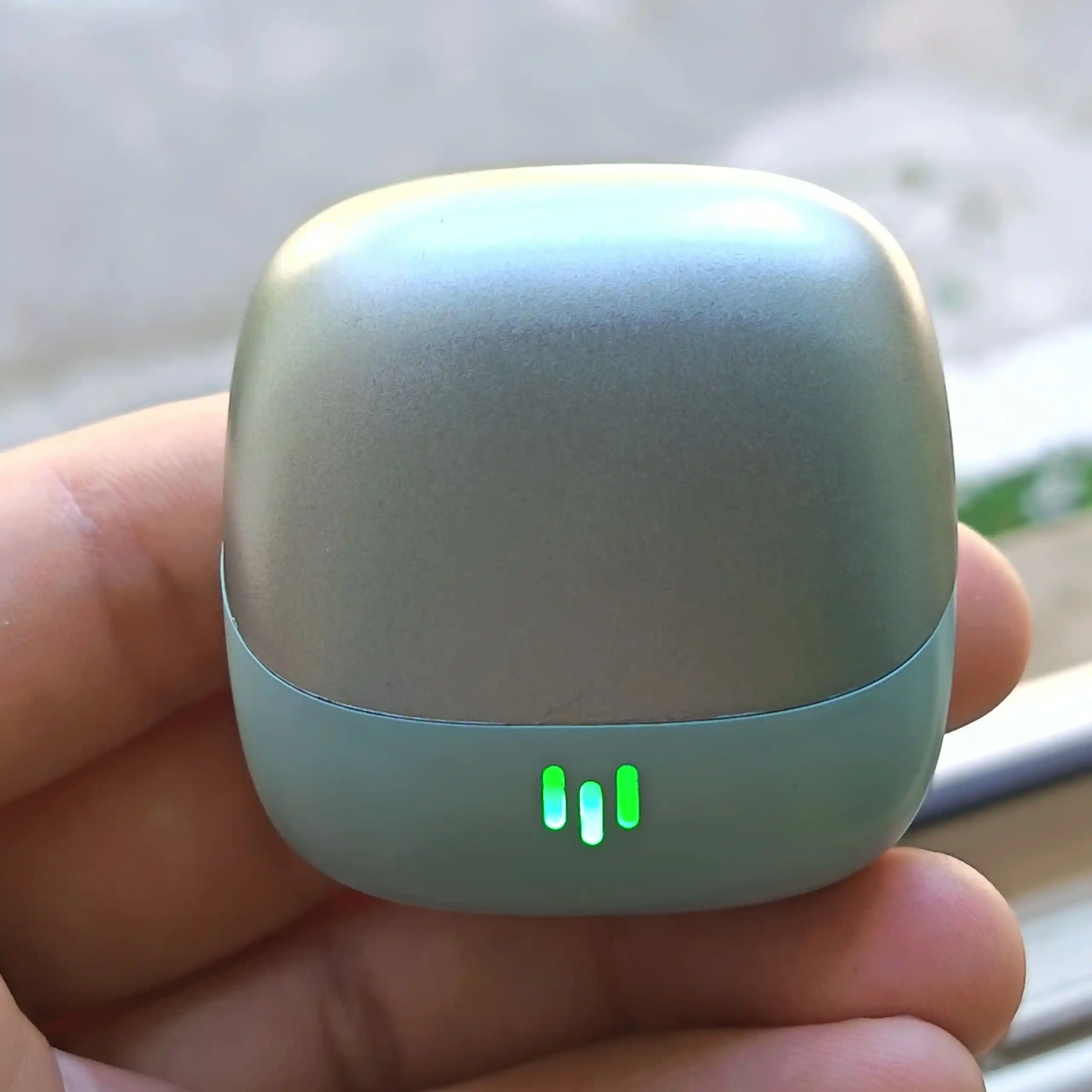 Simsiz, sensorli bluetooth quloqchinlar iPhone va Android uchun 2026