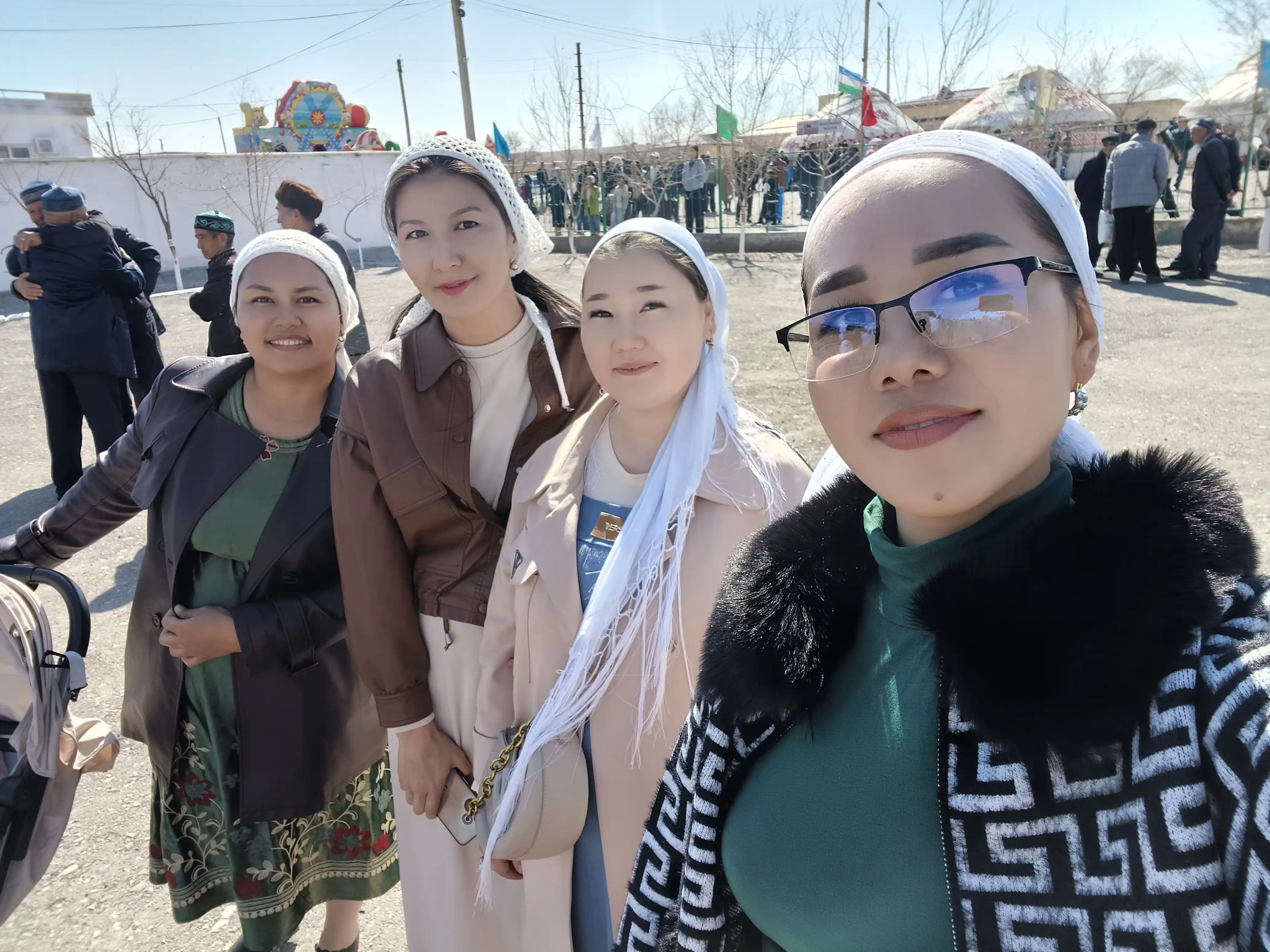 Universal kompyuter ko'zoynaklar, nuridan 100% himoyalaydigan