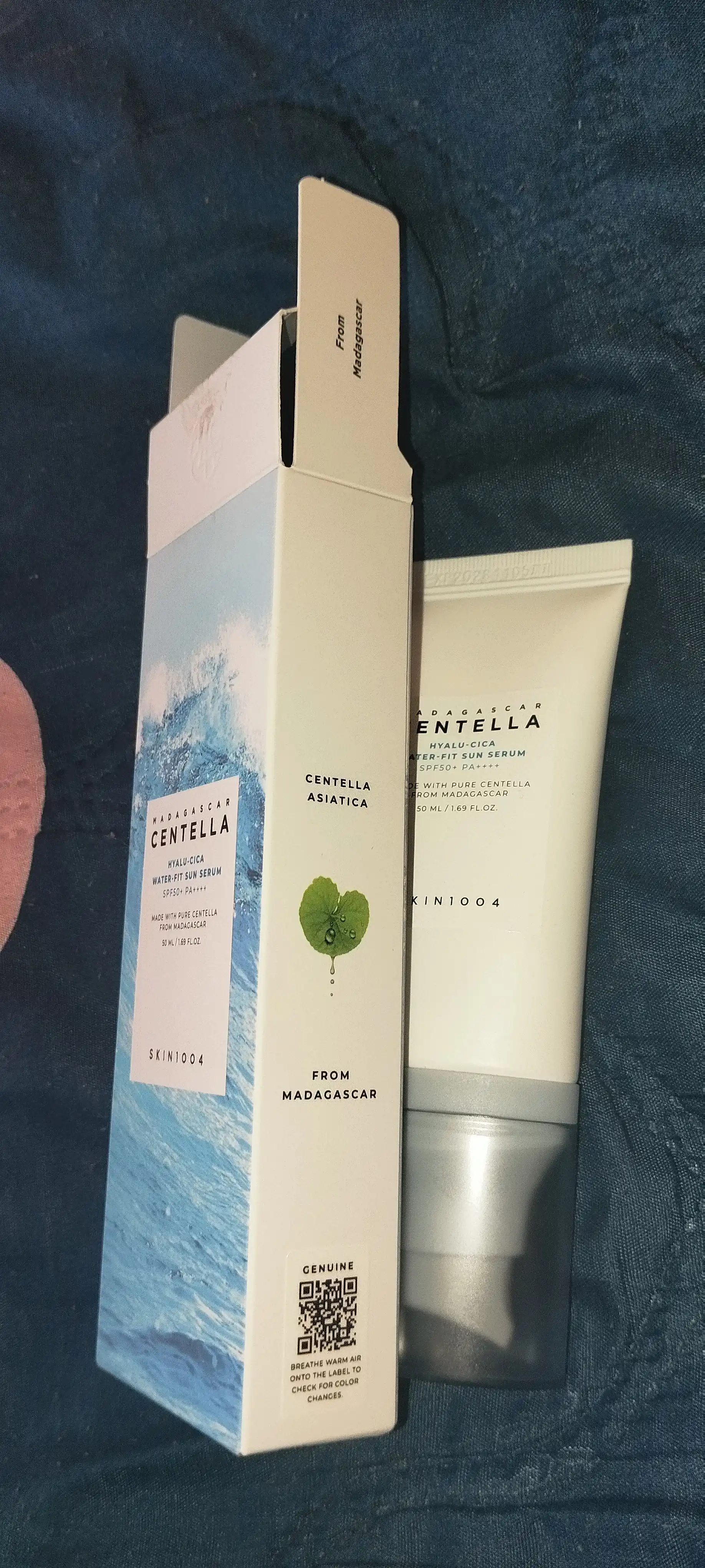 Quyoshdan himoyalovchi SKIN1004 Centella Hyalu-Cica Water-Fit Sun Serum SPF50+ PA++++