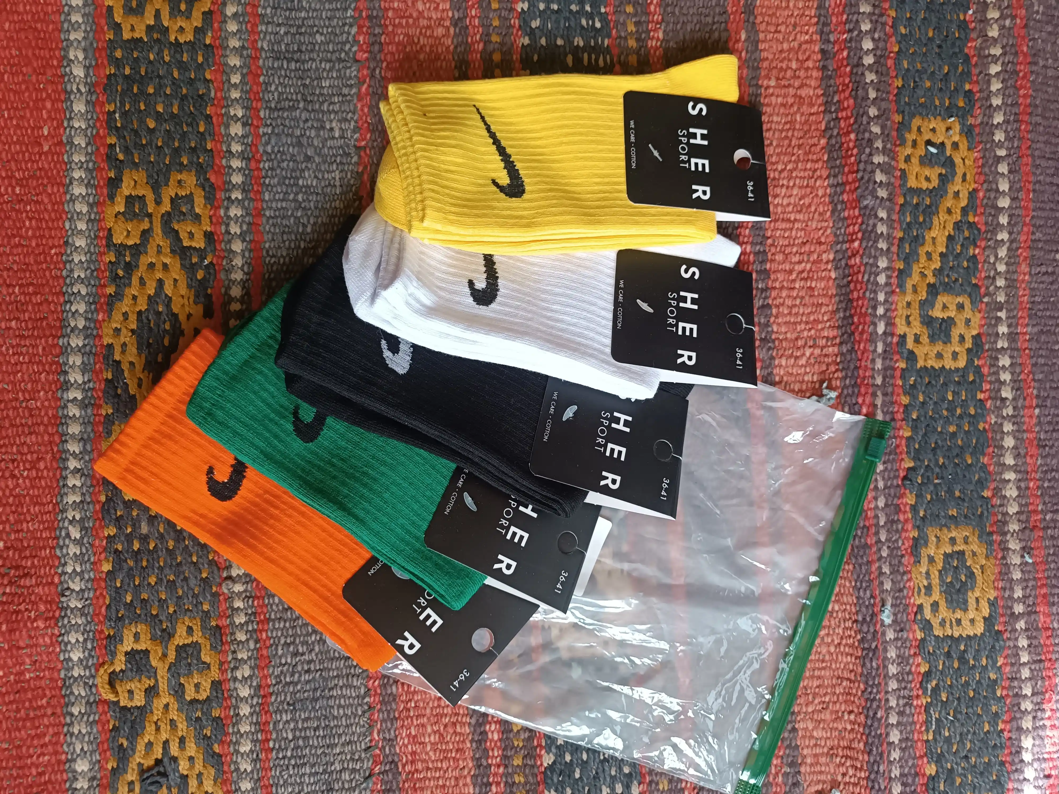 Rangli uzun sport paypoqlar, Nike, 5 talik to'plam 40 -44 36-38