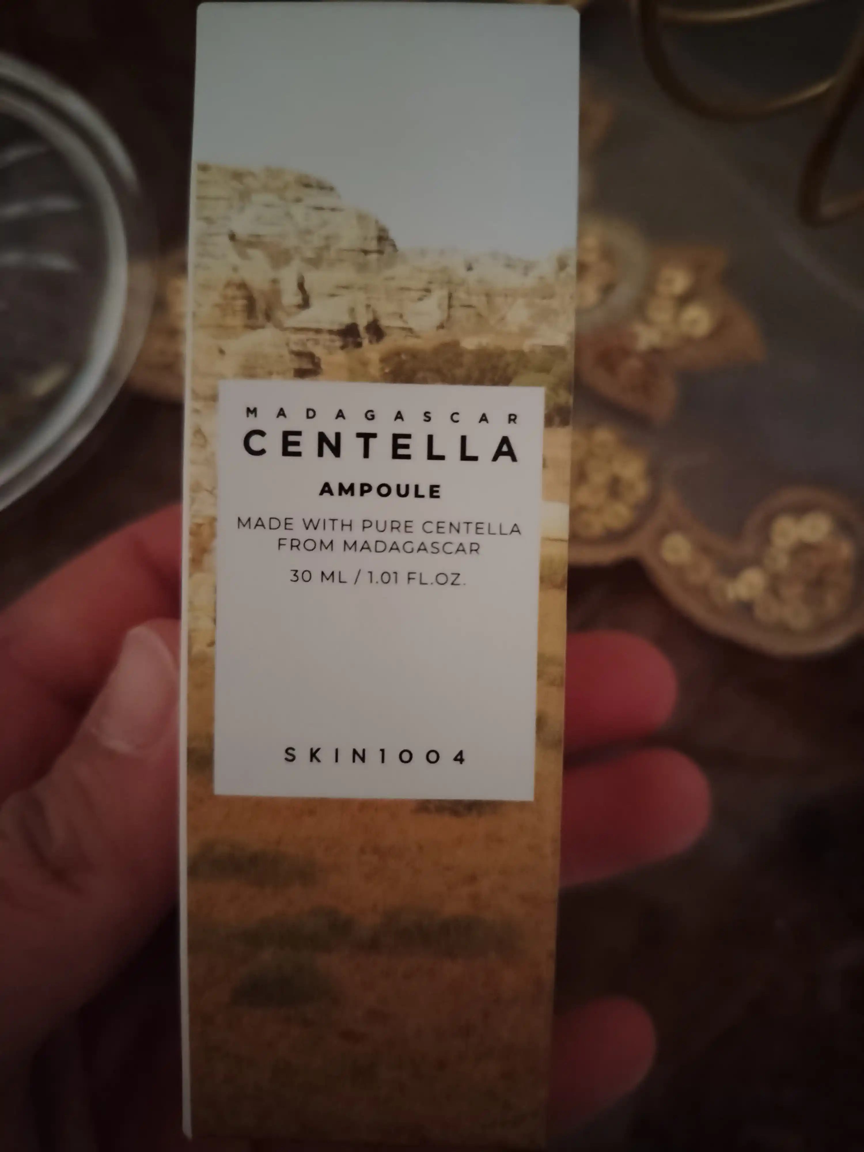 Успокаивающая ампульная сыворотка Madagascar Centella Ampoule Skin1004, с центеллой, 55 мл
