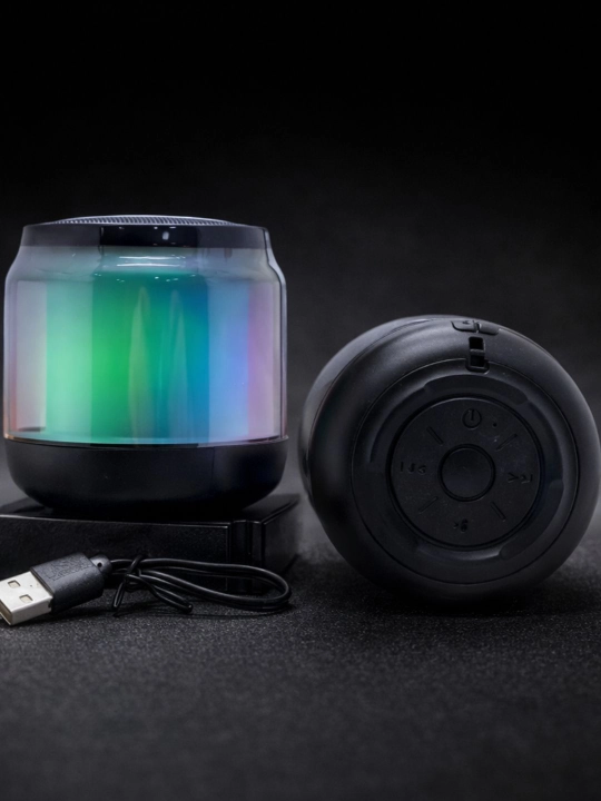Simsiz mini-kolonka S300, portativ, RGB yoritgichli, kuchli stereo tovushli, sovg‘a