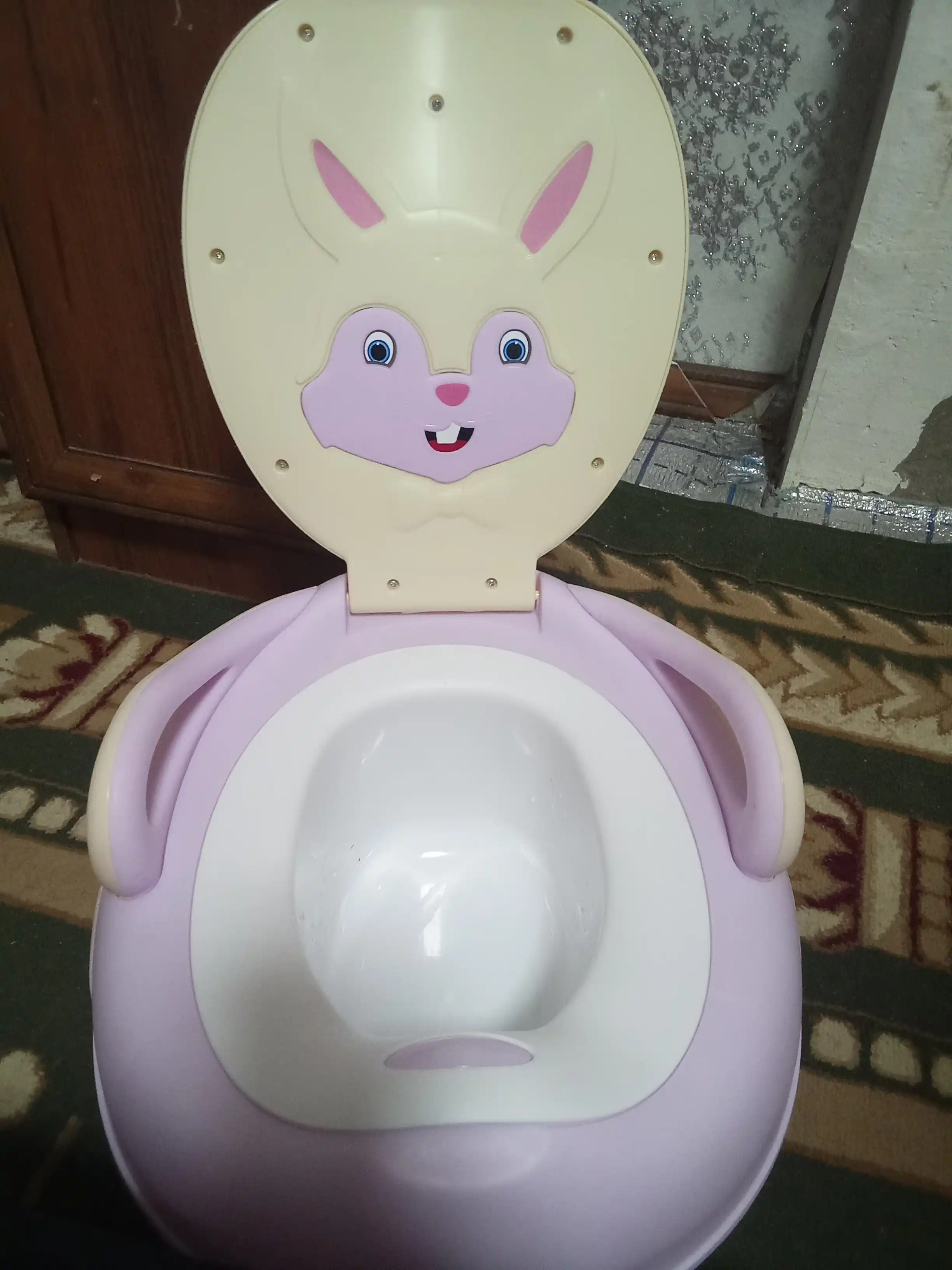 Детский горшок стульчик с крышкой и спинкой 