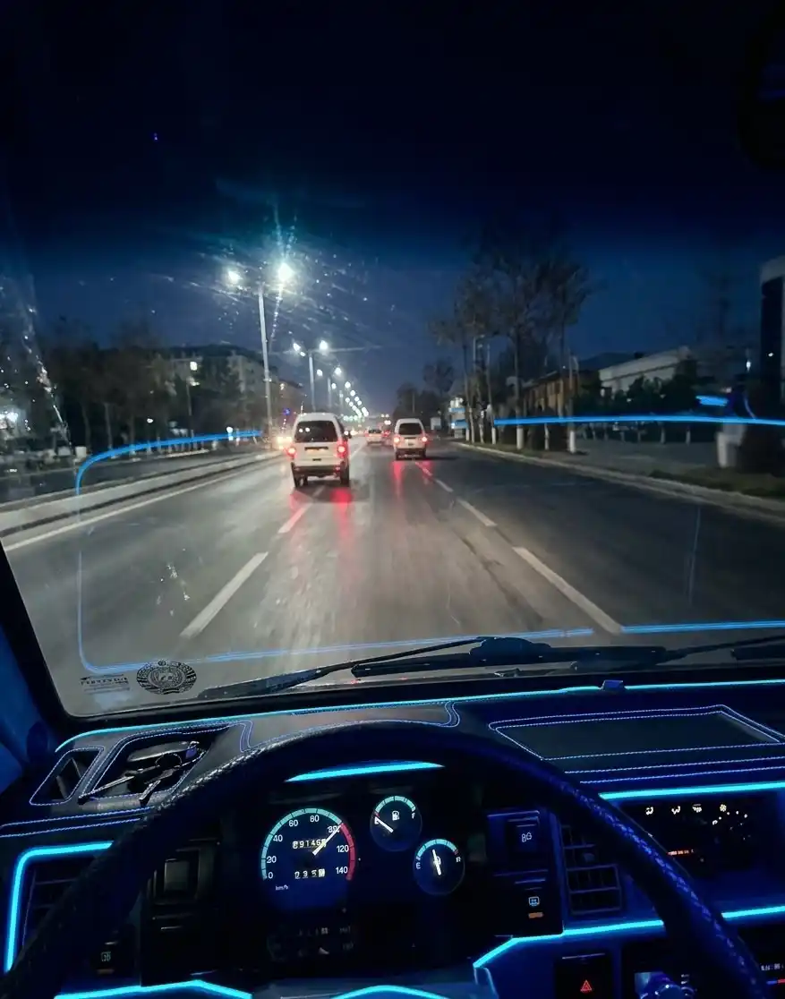 Светодиодная лента для авто, неоновая LED подсветка в машину