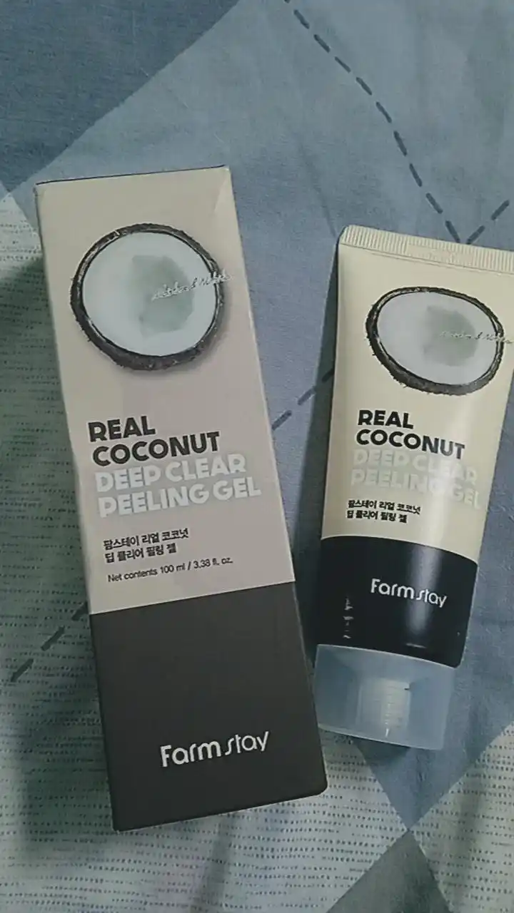 Пилинг-гель для очищения лица Real Deep Clear Peeling Gel, 100 мл