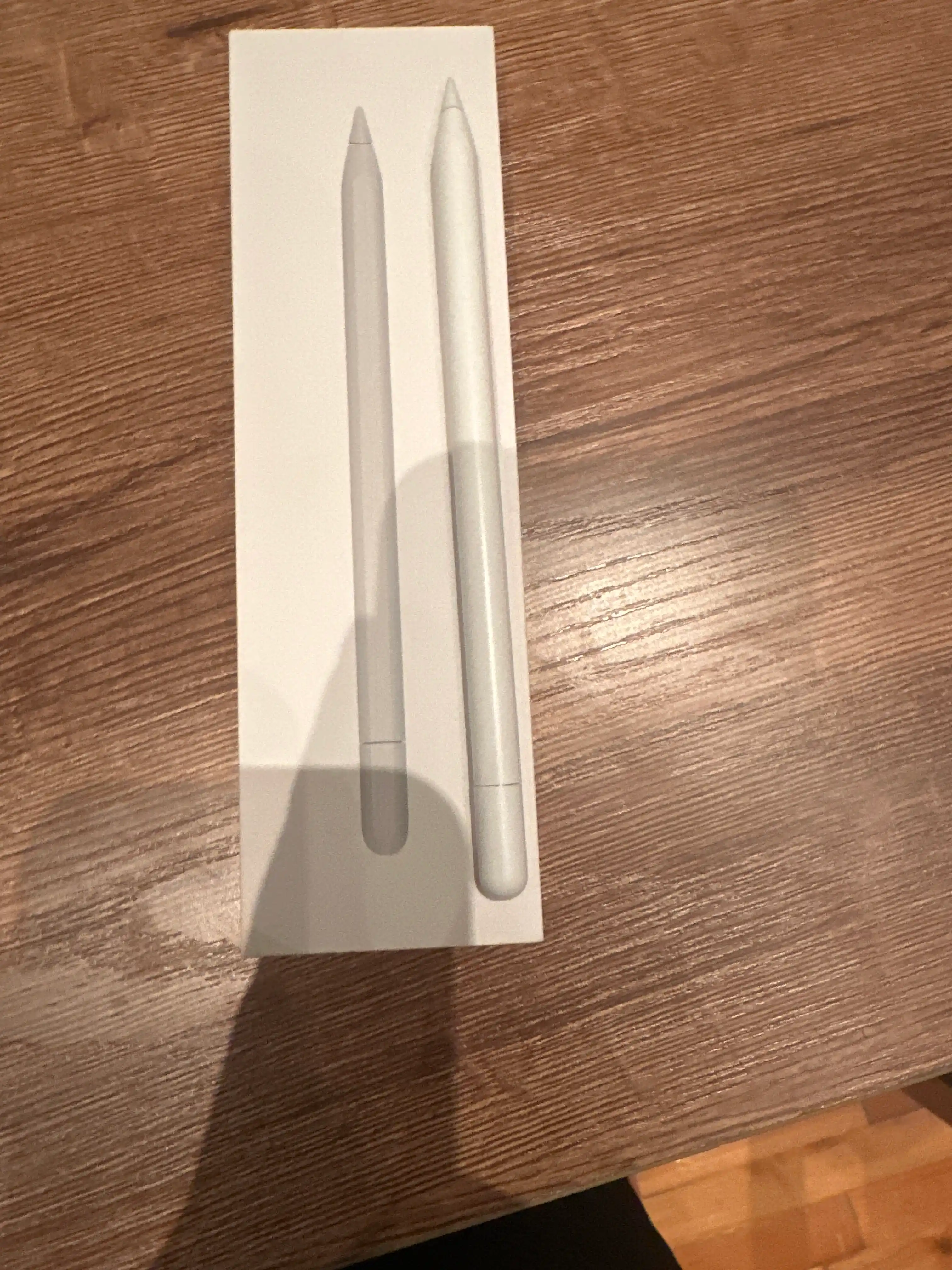Universal stilus (Smart Stylus) iPad planshetlari uchun (2018-2026))