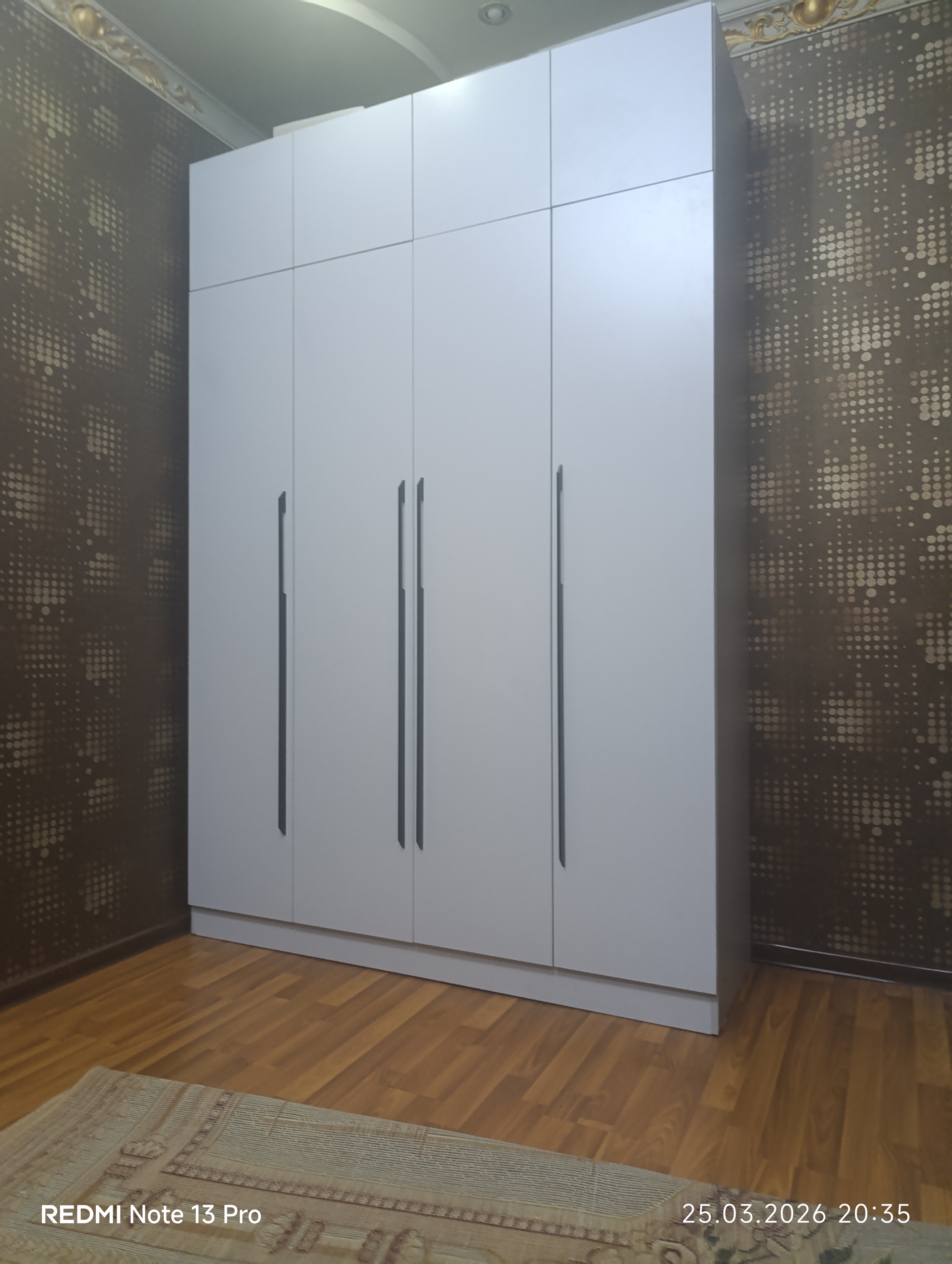 Удобный шкаф, для вашего просторного и уютного дома, 160*240