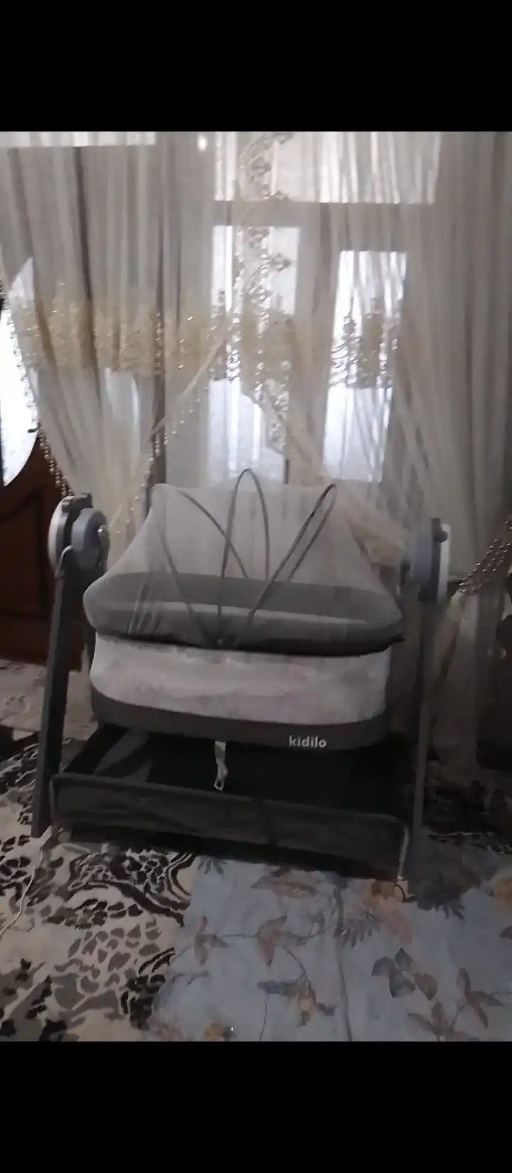 Qo‘shimcha bolalar karavoti, chaqaloqlar uchun belanchak, elektron beshik, manej karavot