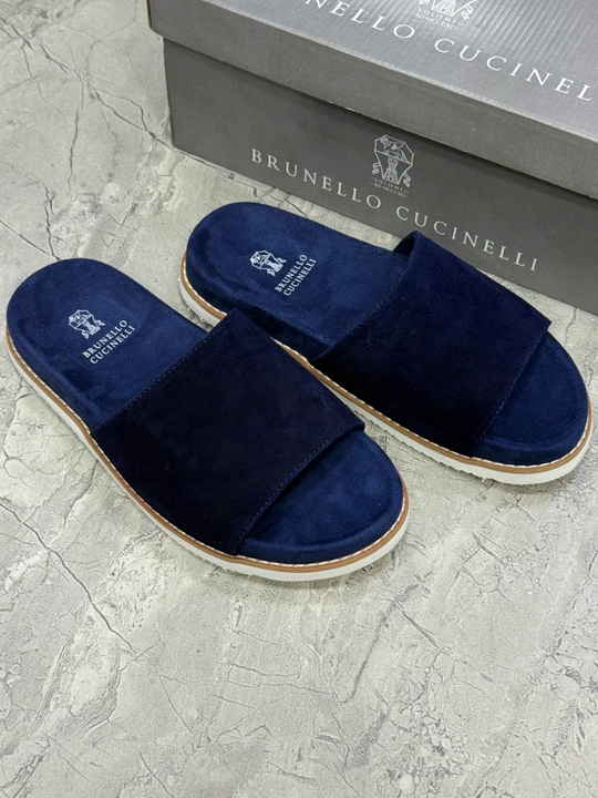Brunello Cucinelli erkaklar shippaklari, yengil va qulay