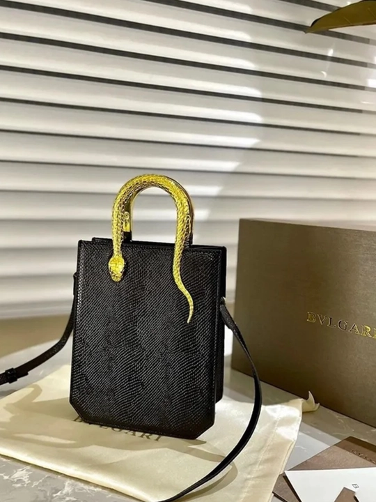 Sumka qizlarga bulgri,bvlgari xar kunli kichik qora,tilla rangli aksesuar chiroyli arginal - 