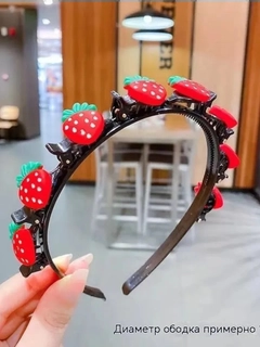 Желтый