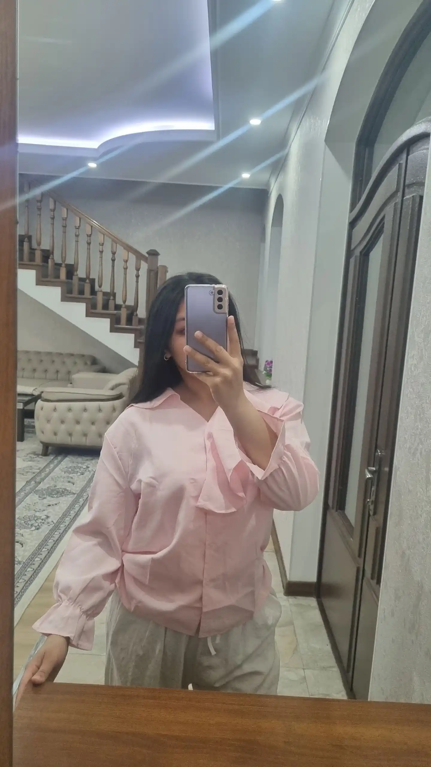 Bluzka keng bichimli ayollar uchun