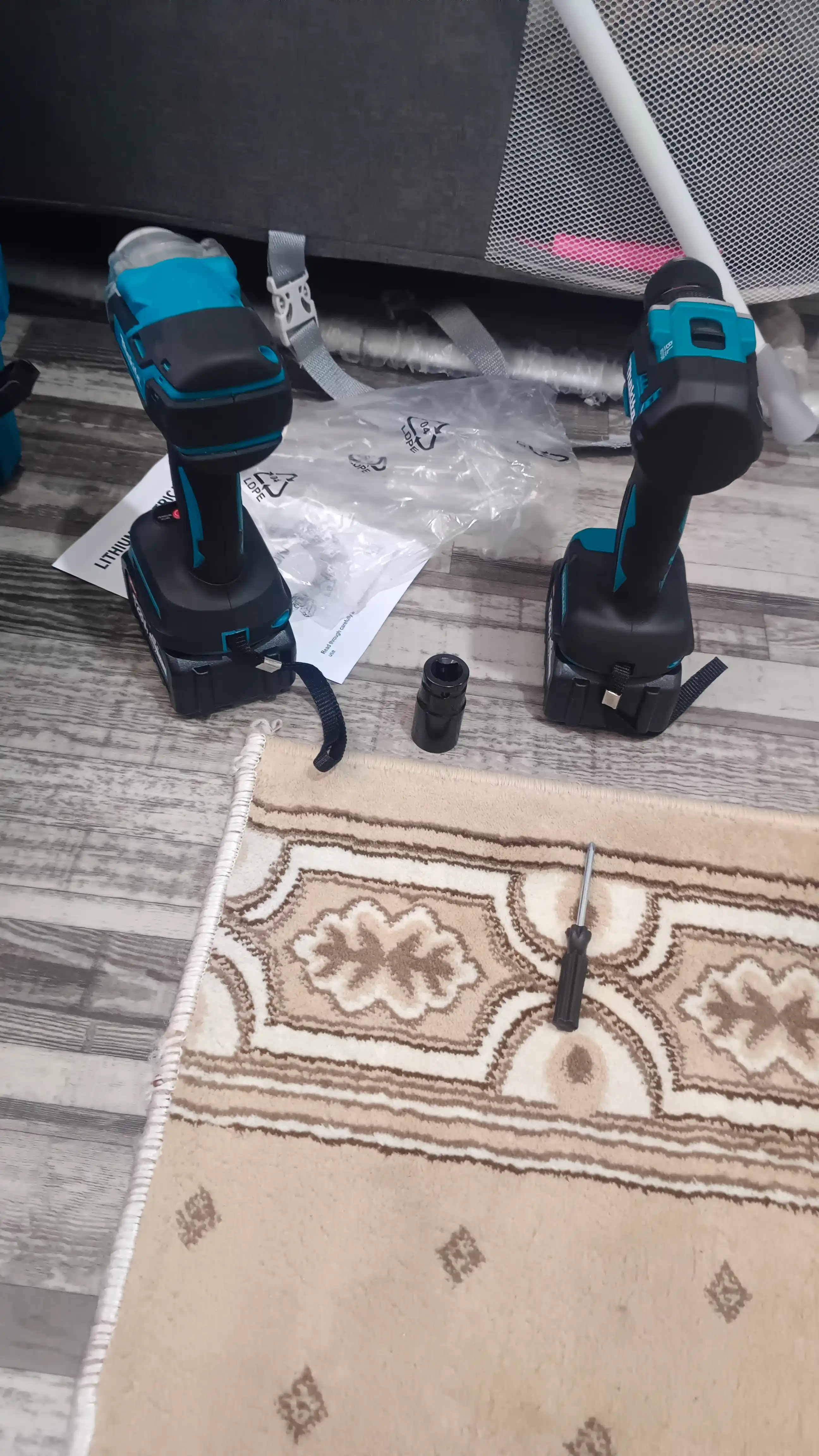 Akkumulyatorli to'plam, 4/5/6 tasi 1 da, perforator,shurupovert, gaykovert, bolgarkа, arra