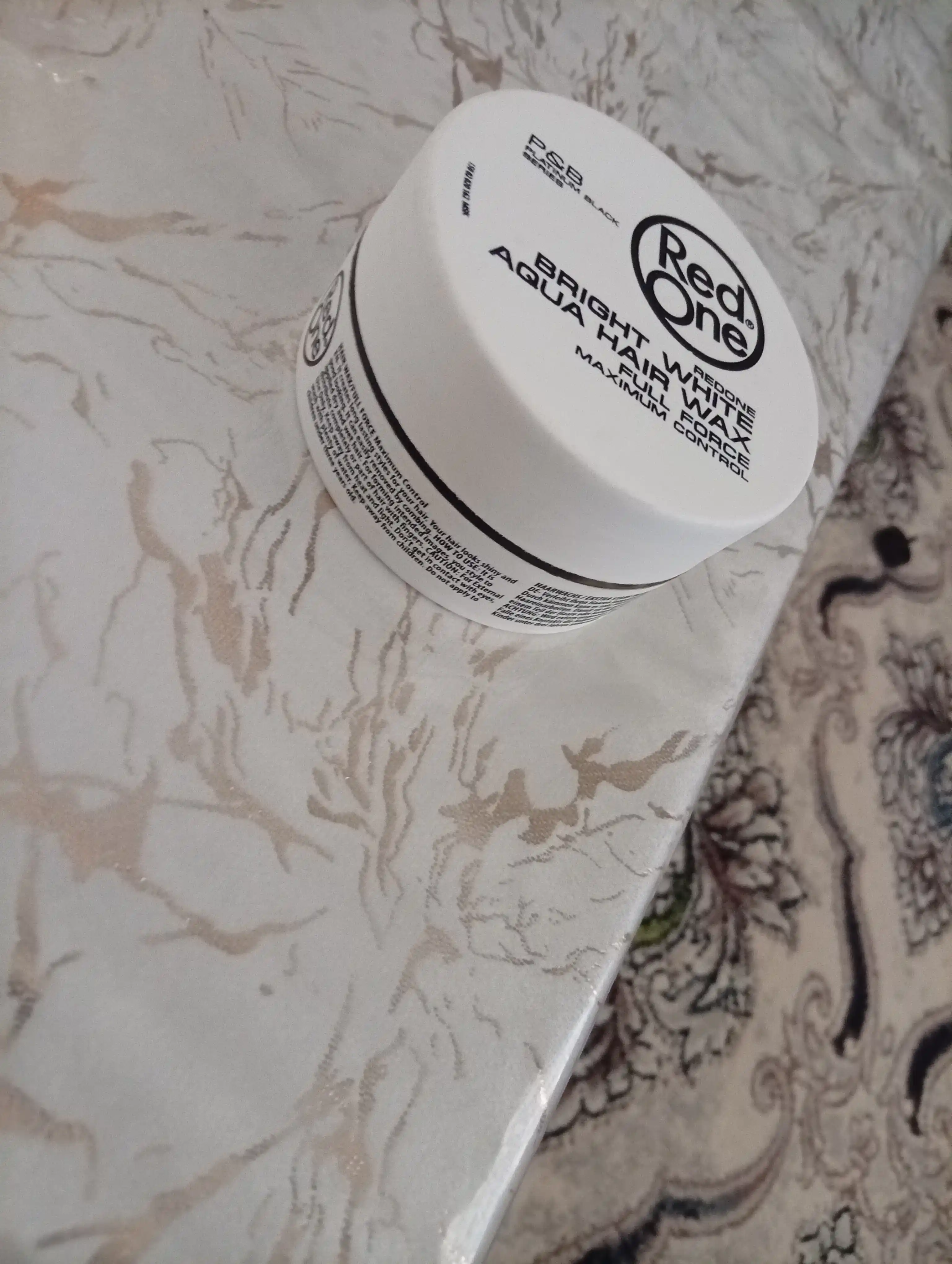 Barcha turdagi sochlar uchun RedOne Aqua gel-mum, mega fiksatsiya, 150 ml