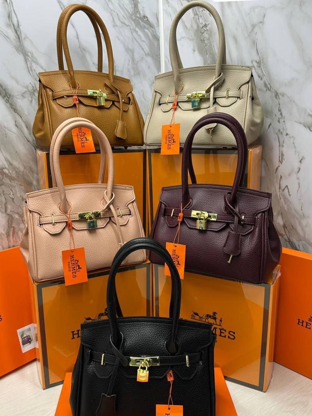 Ayollar uchun sumka Hermes uslubida, har kunlik foydalanish uchun mos