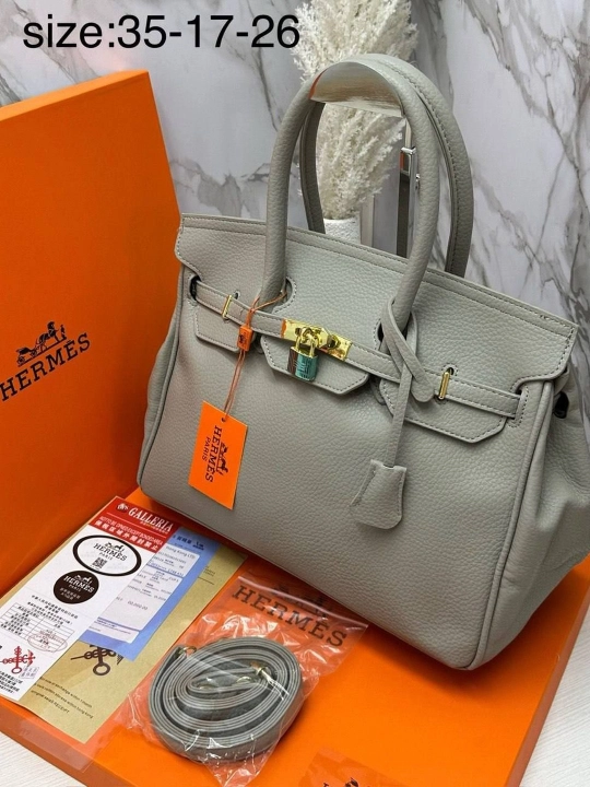 Ayollar uchun sumka Hermes uslubida, har kunlik foydalanish uchun mos - 