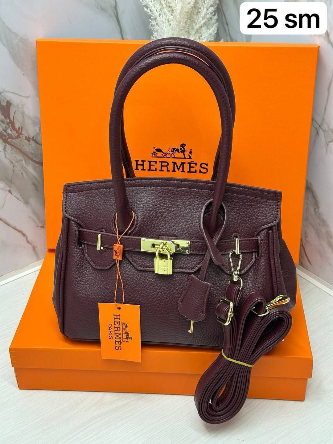 Ayollar uchun sumka Hermes uslubida, har kunlik foydalanish uchun mos
