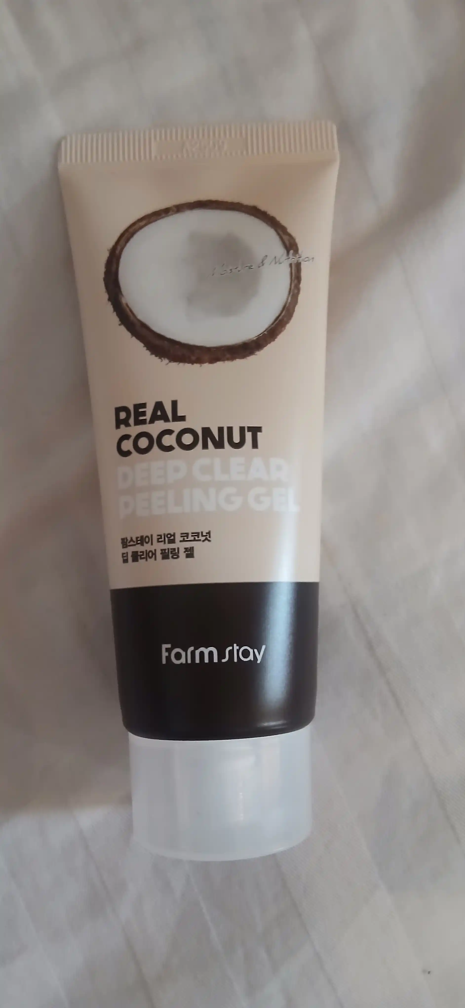Пилинг-гель для очищения лица Real Deep Clear Peeling Gel, 100 мл
