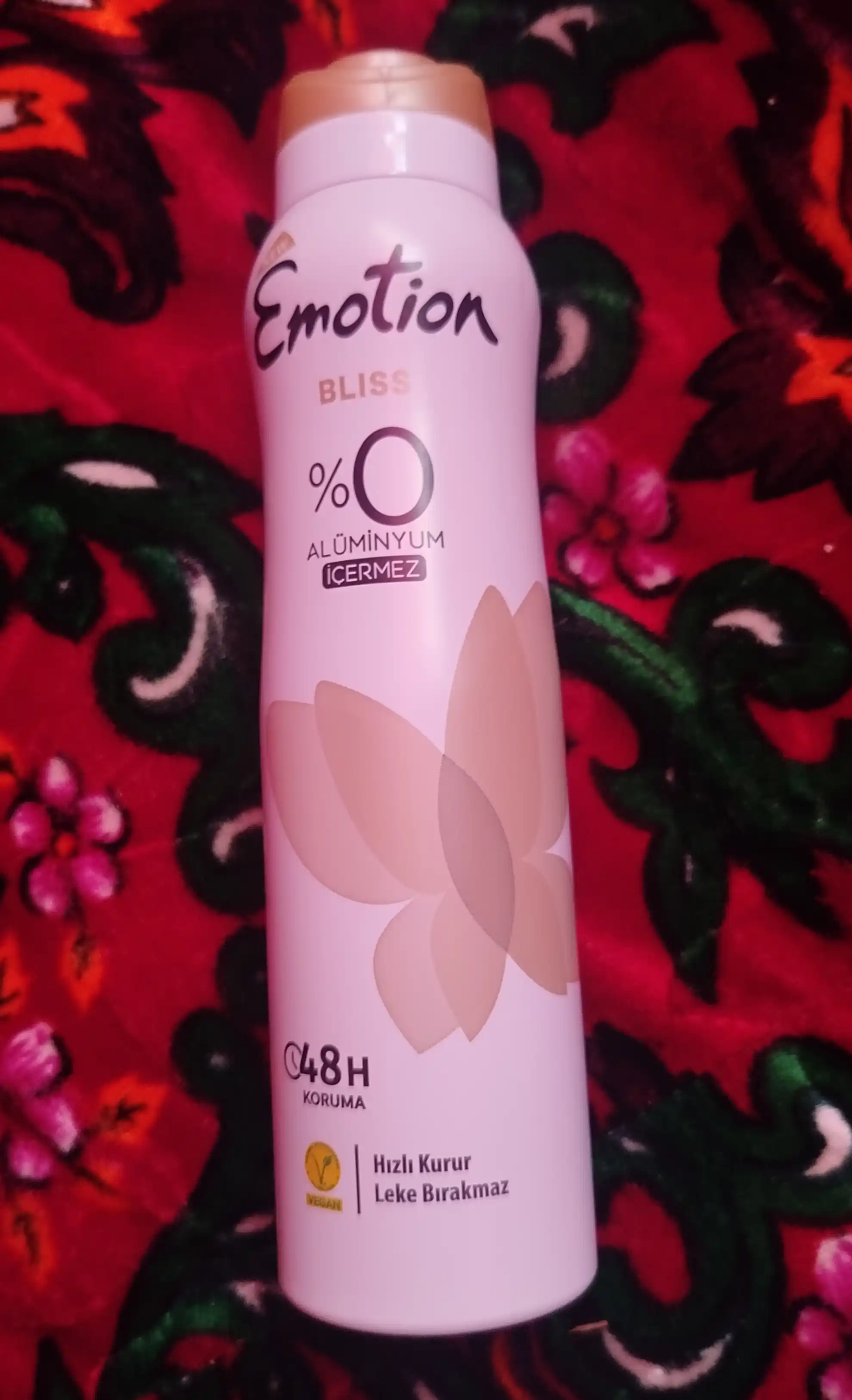 Deodorant spreyi Emotion Bliss DEO, 150 ml