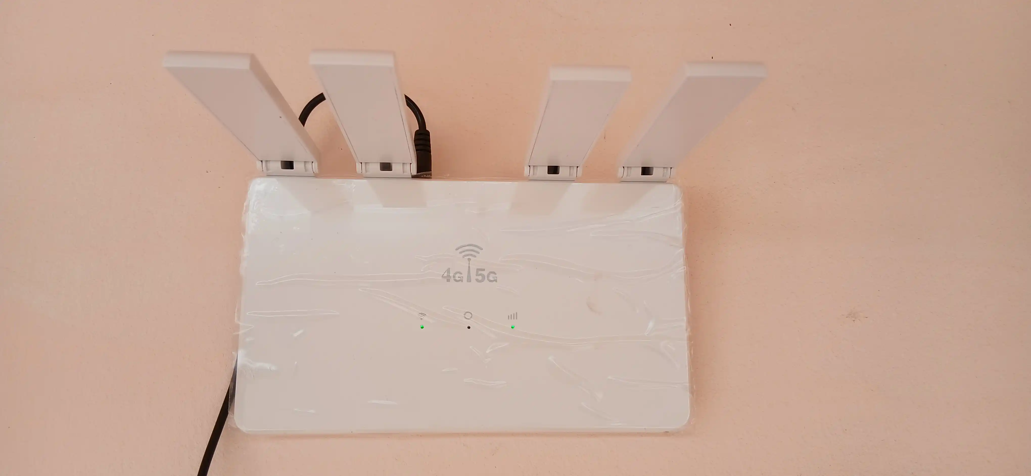 Wi-Fi router CPE, 3G 4G+ SIM karta bilan CPF906,CPE WR800