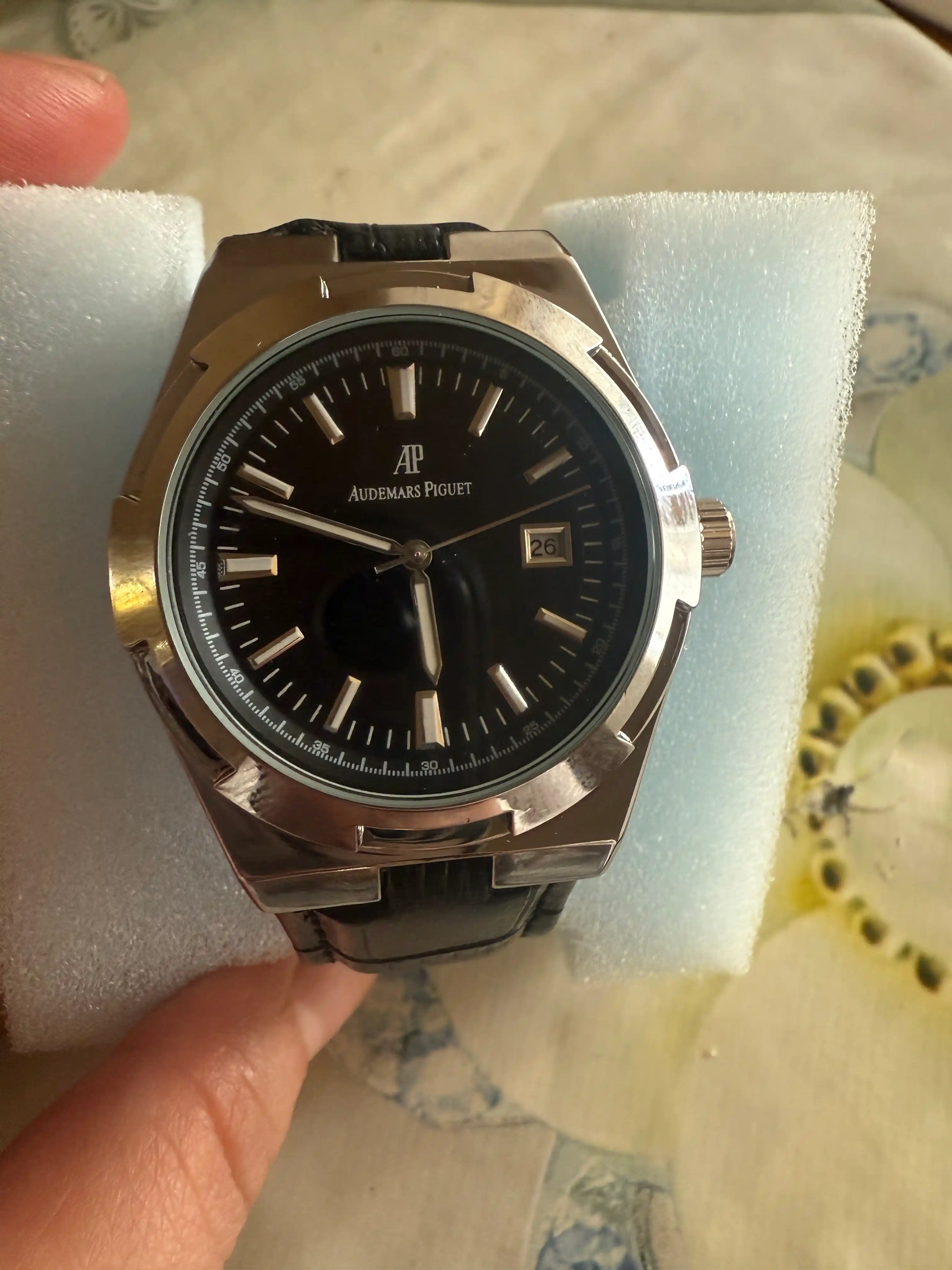 Audemars Piguet erkaklar uchun klassik qo‘l soati, taqvimli, kvarts mexanizm
