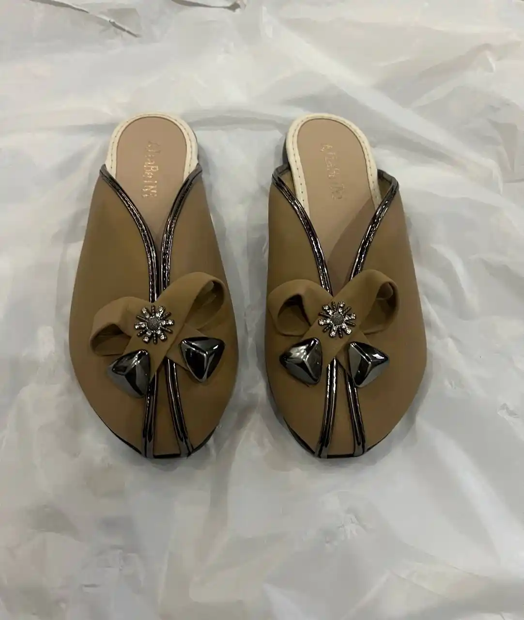 Домашние и уличные тапочки женские, весенние, летние и осенние 36-40