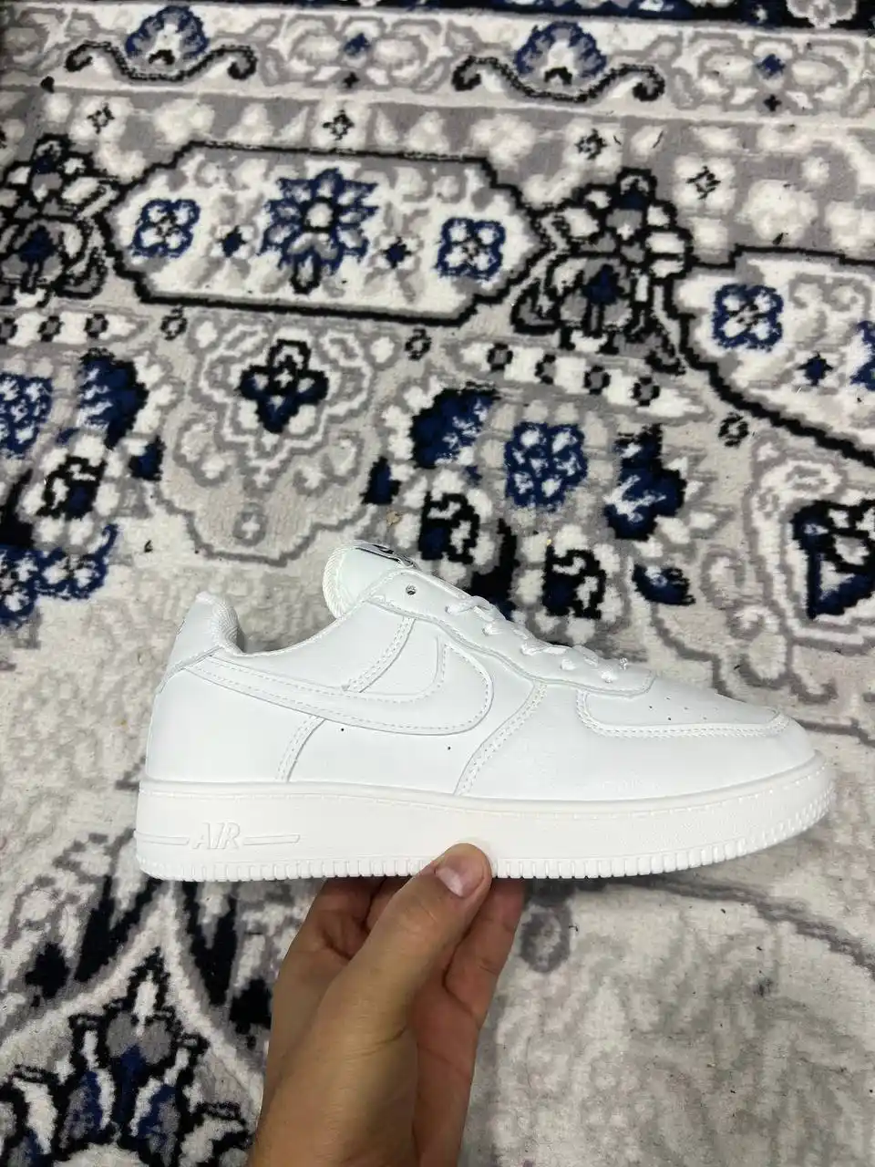 Erkaklar va Ayollar uchun universal sport krossovkalari NIKE AIR FORCE 36-44