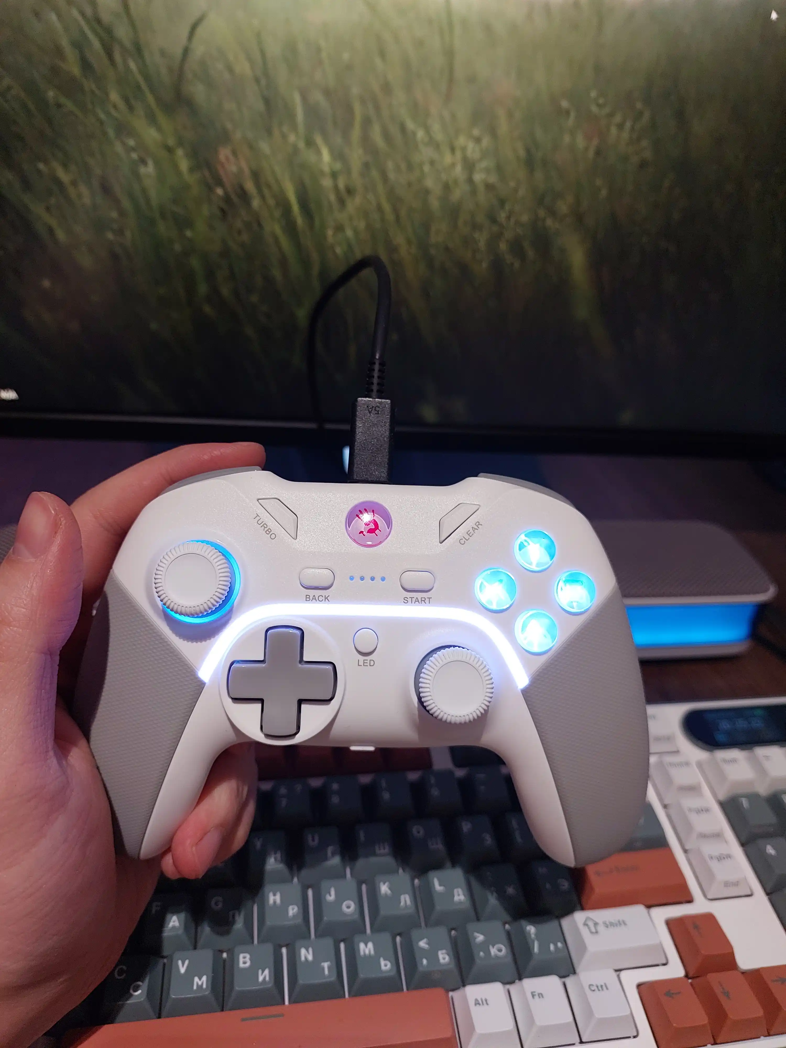 Simsiz geympad A4TECH Bloody GPW70 Sports Oq Joystik