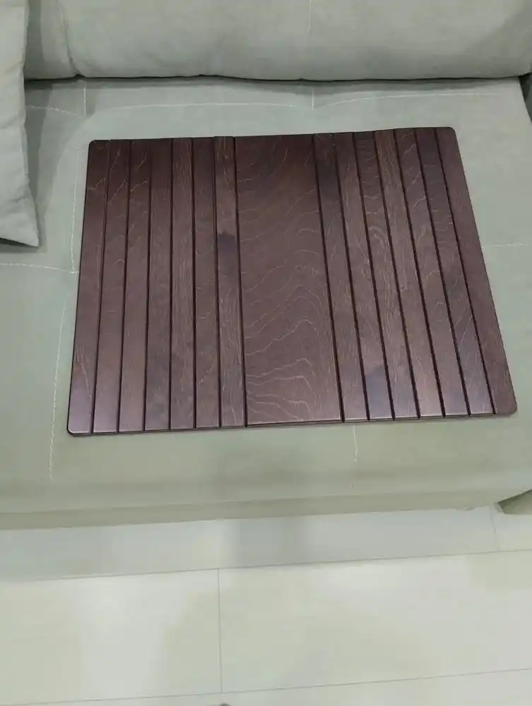 "Big" model, divan yondoshogi uchun yog'och podstavka