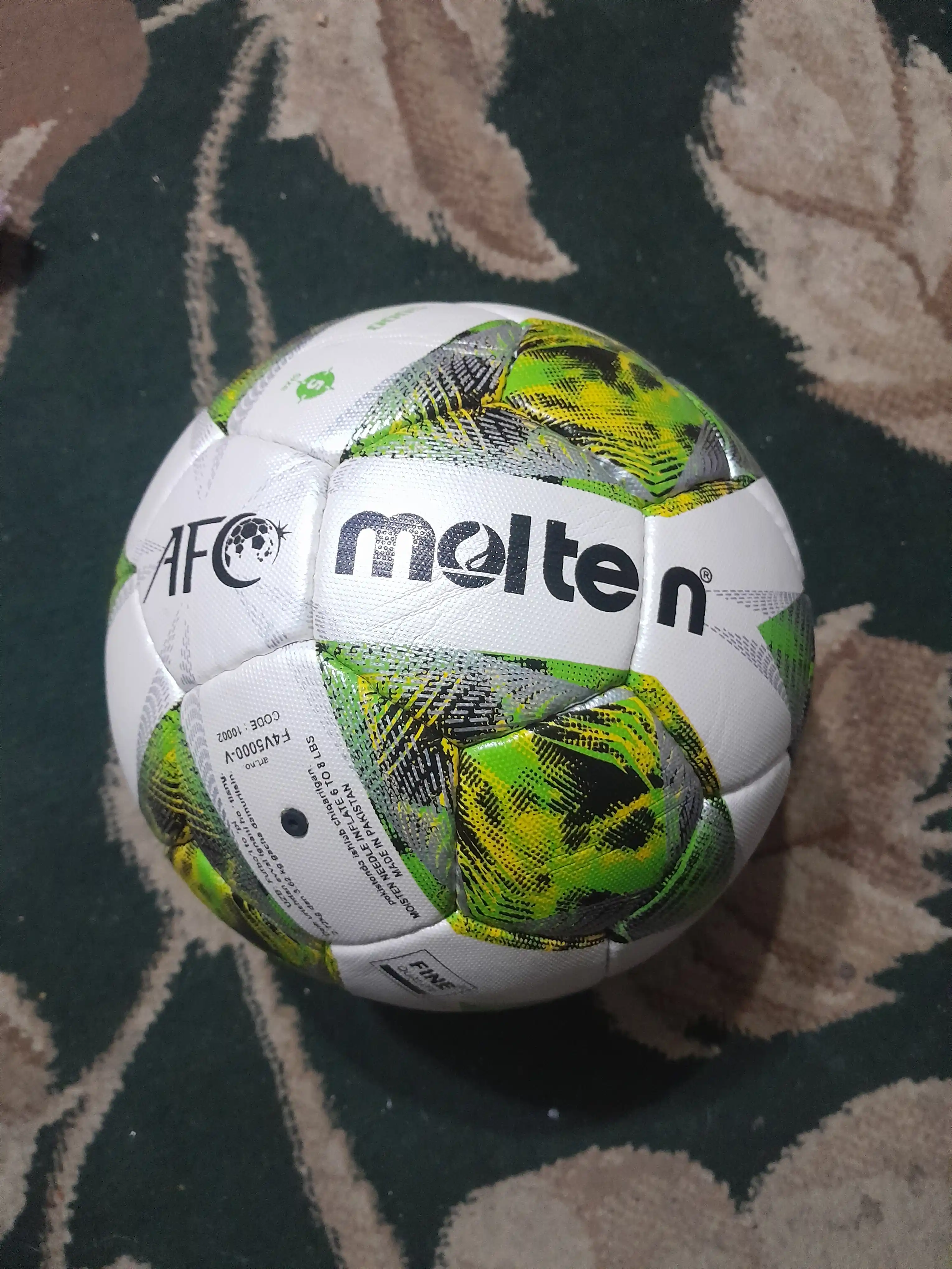 Molten professional futbol to‘pi, 5-o‘lcham