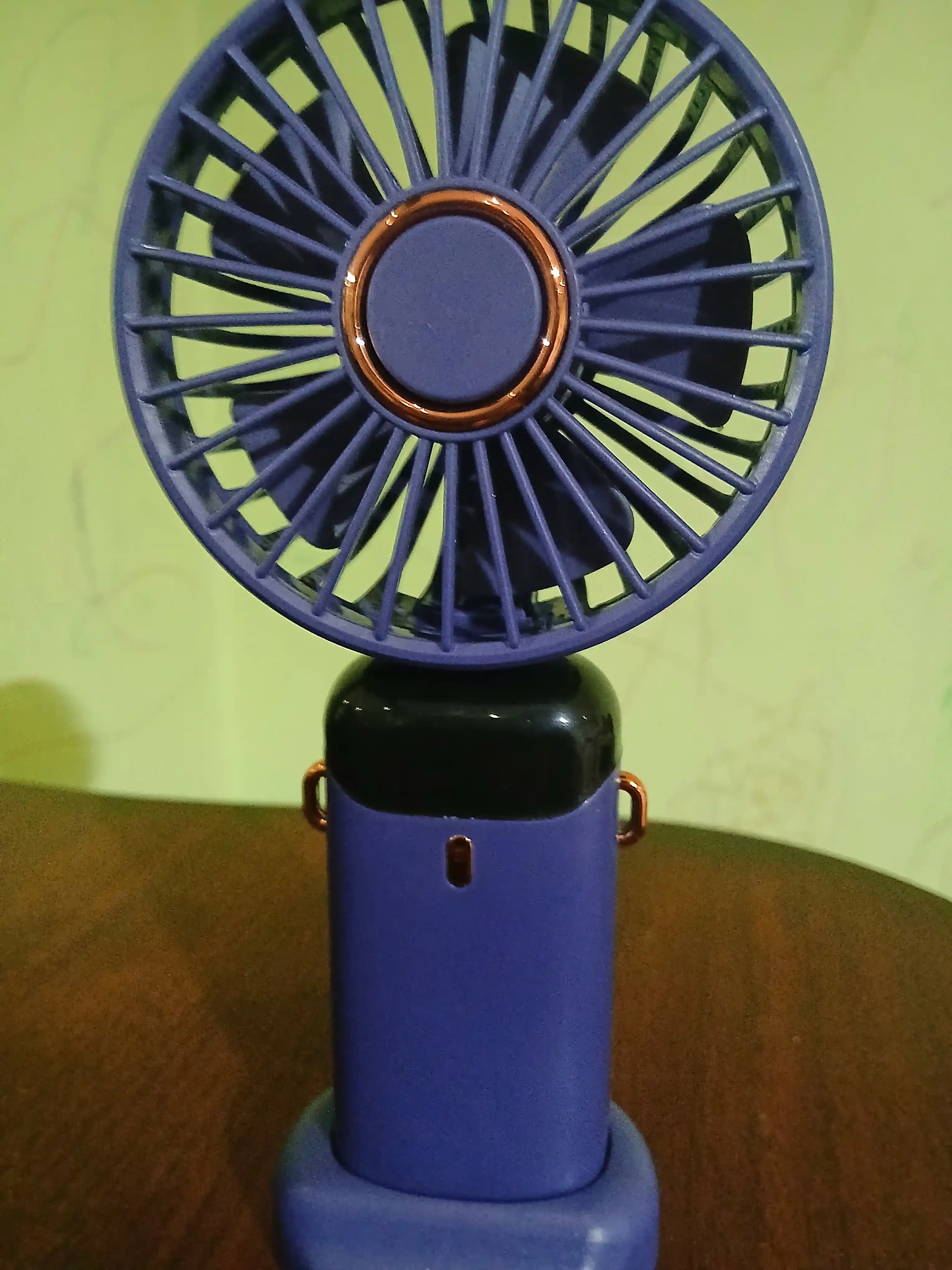 Mini ventilyator