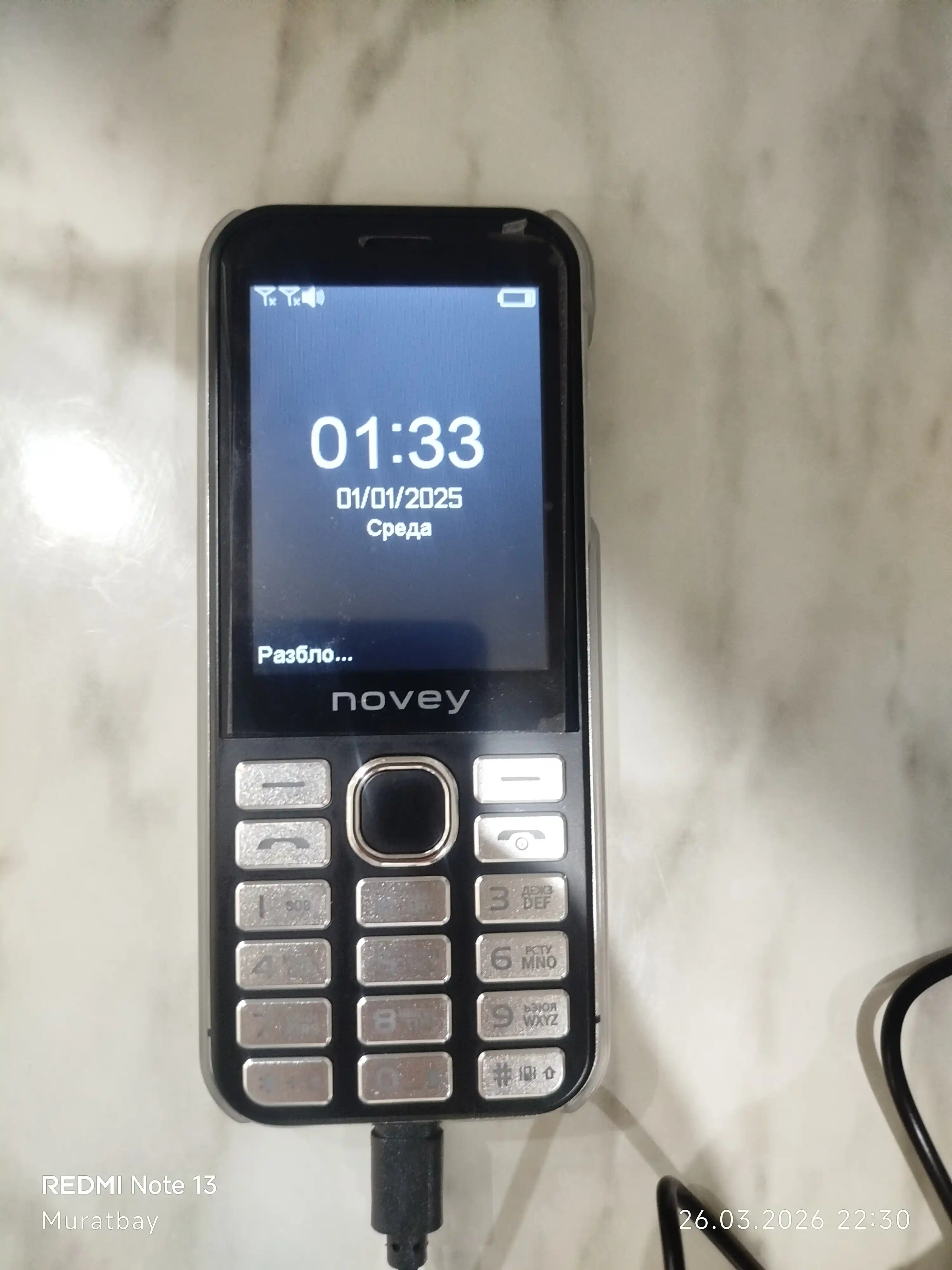 Novey S10 mobil telefon, knopkali, 2 SIM, kamera, metall korpus