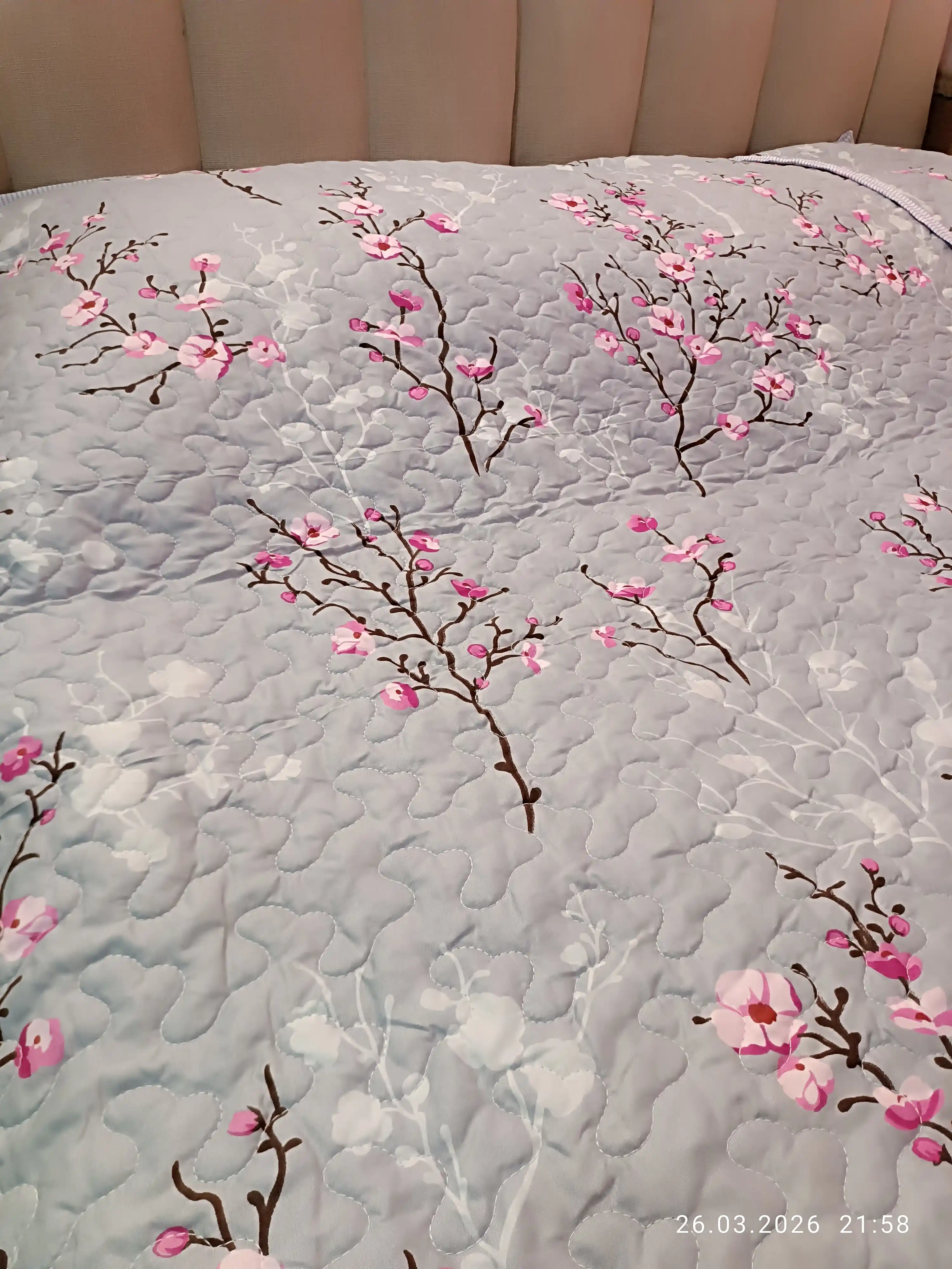 Yozgi adyol-pled, o‘lchami 160×215 / 200×215, gipoallergen, matosi Plant