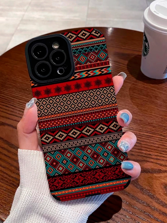iPhone 14, 15, 16 Pro, Pro Max uchun g‘ilof