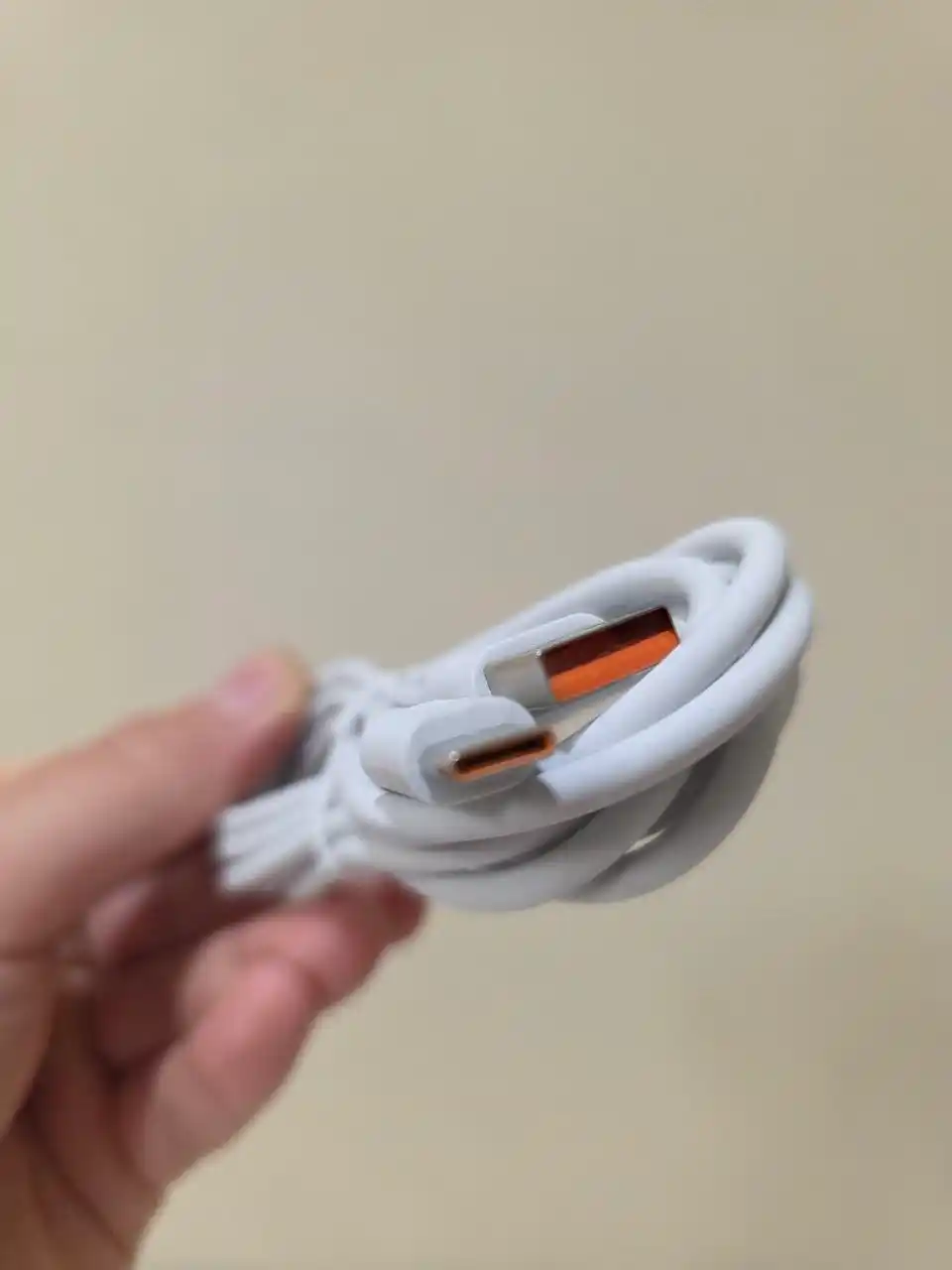 USB Type-C 3.0 kabeli, 6A, mustahkam, tez zaryadlash va ma’lumot uzatish uchun