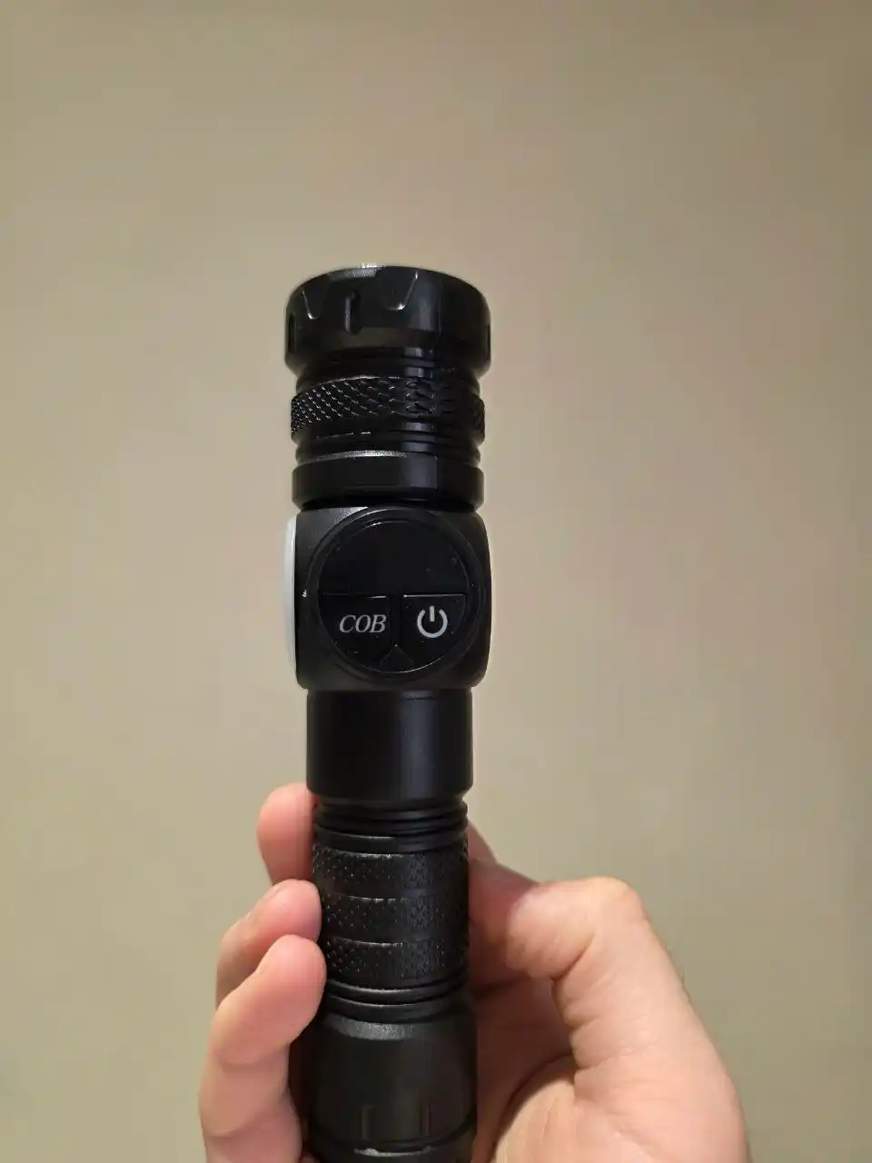 Qo‘l fonar LED, 5 rejim, PowerBank funksiyasi bilan