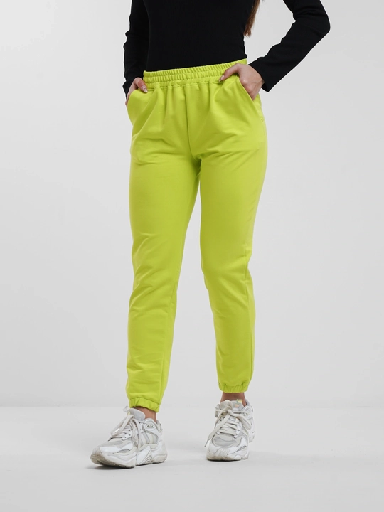 Ayollar sport shimlari Remix, joggers - 