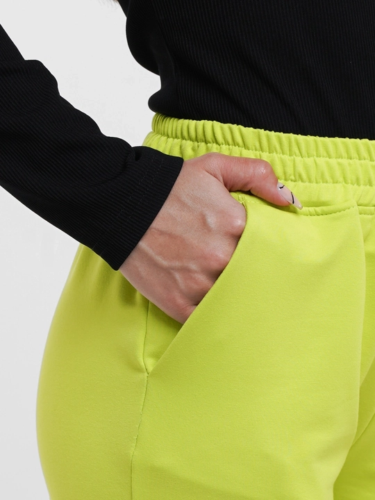 Ayollar sport shimlari Remix, joggers